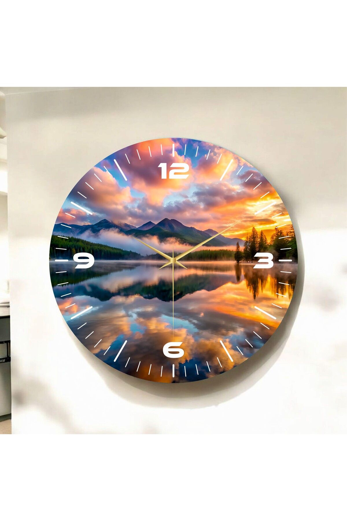 AA Shop Renkli Baskı Gün Batımı ve Göl Manzarası Desenli Sayılı Hediyelik Ahşap Sessiz Duvar Saati 50cm