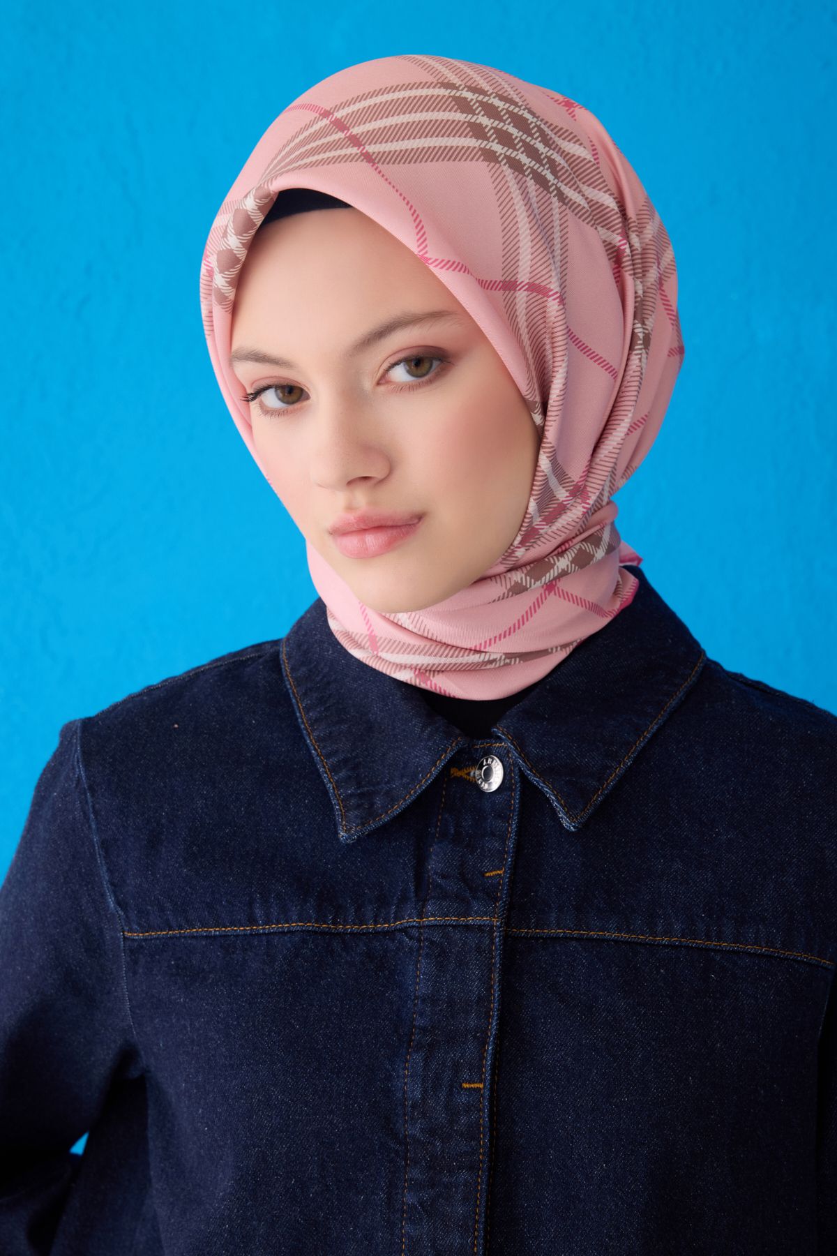 Belli Twill İpek Eşarp 4122D Ekose Desen Pudra-Vizon-05