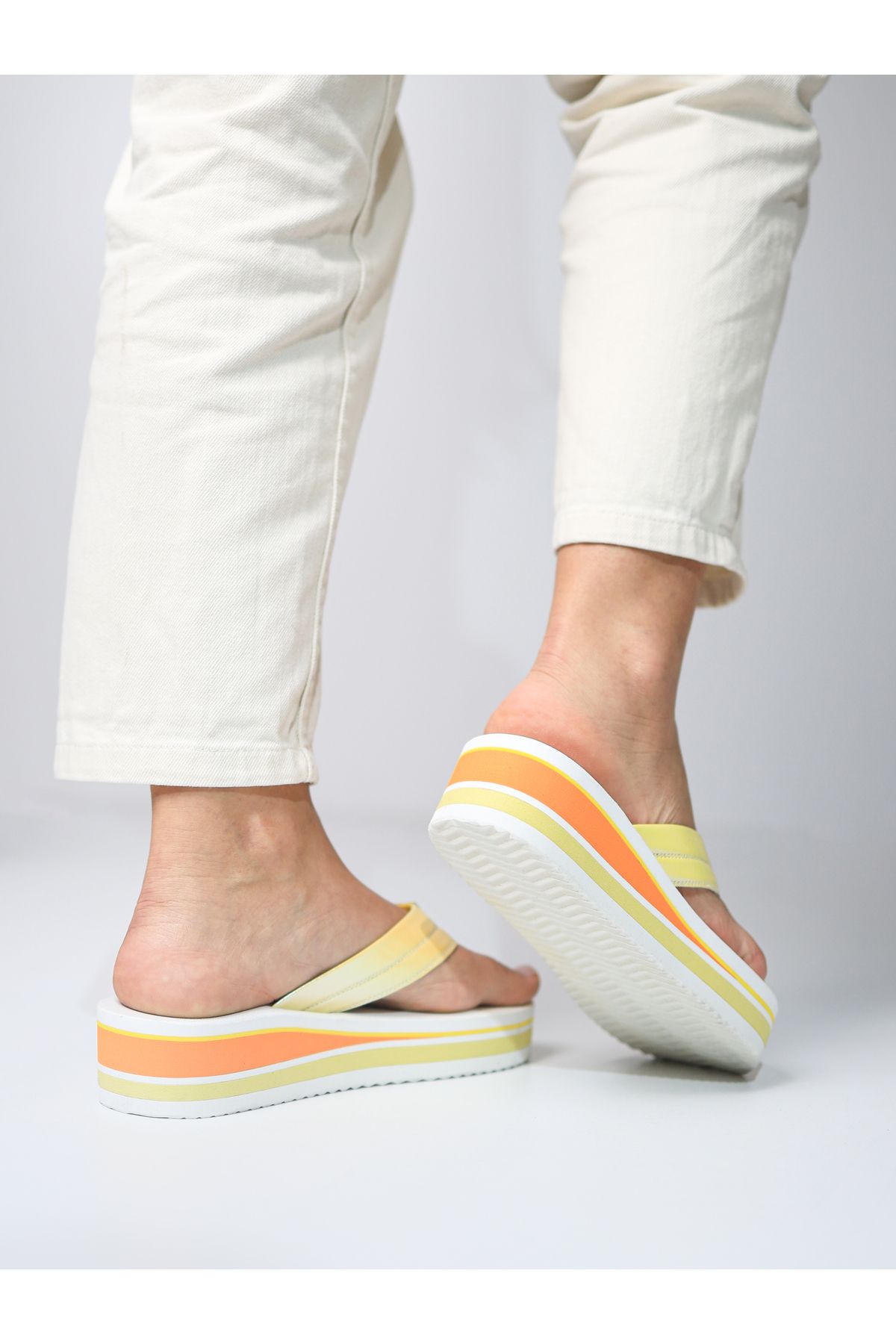 HANOX-Neo Yellow Wedge Heel Women's Flip Flops Beach Slippers Flip Flops (4.0) cm 6