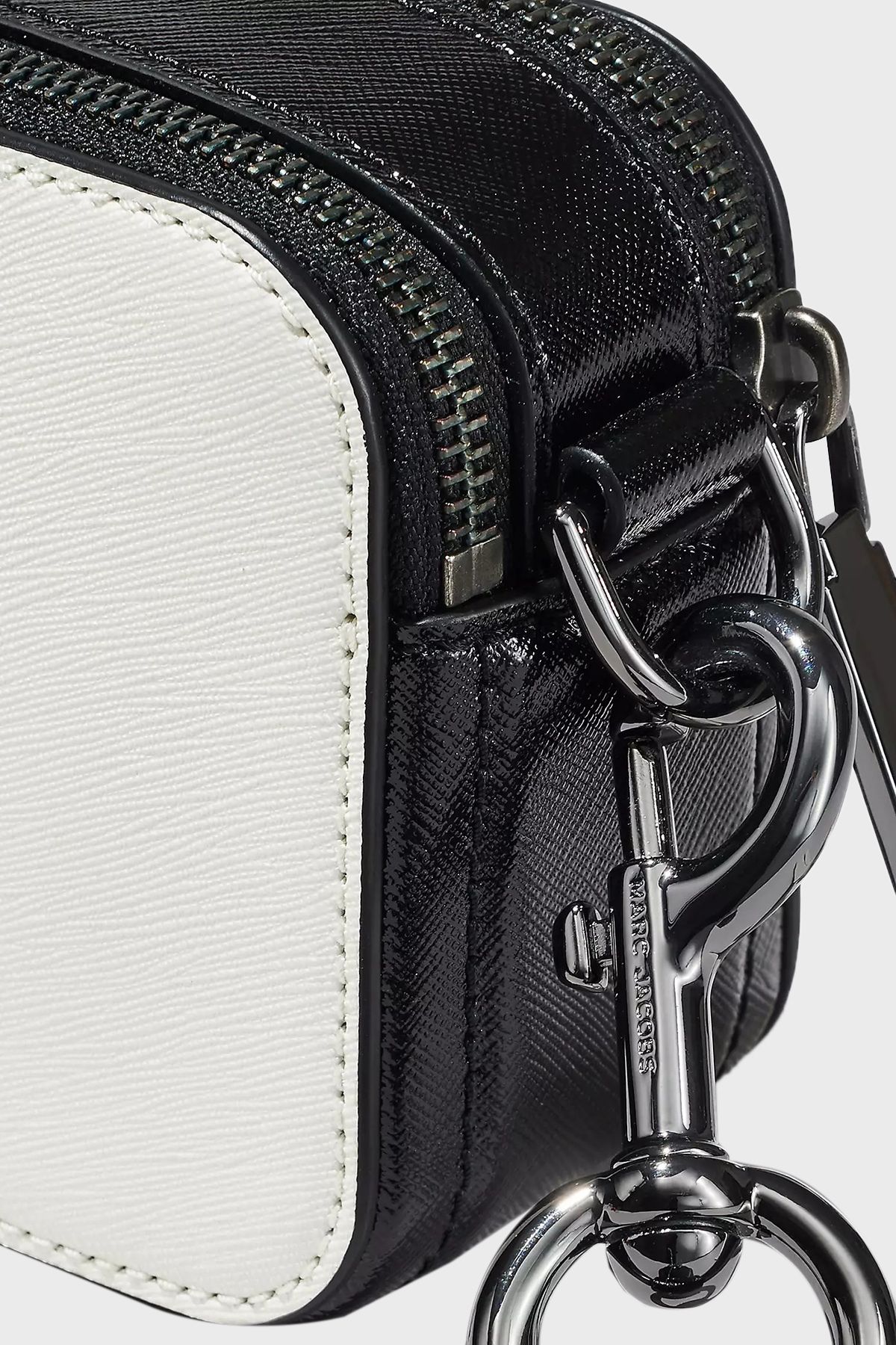 Marc Jacobs-The Snapshot Genuine Leather Bag with Adjustable Shoulder Strap Bag 2P3Hcr005H01 005 5