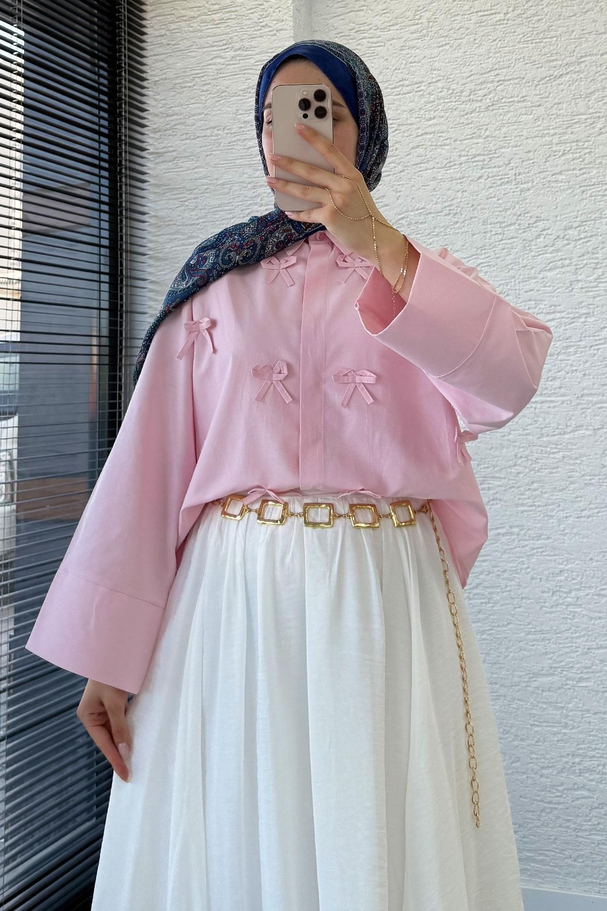 MELEK ARAZ Kurdele Detaylı Kısa Poplin Gömlek - Pembe