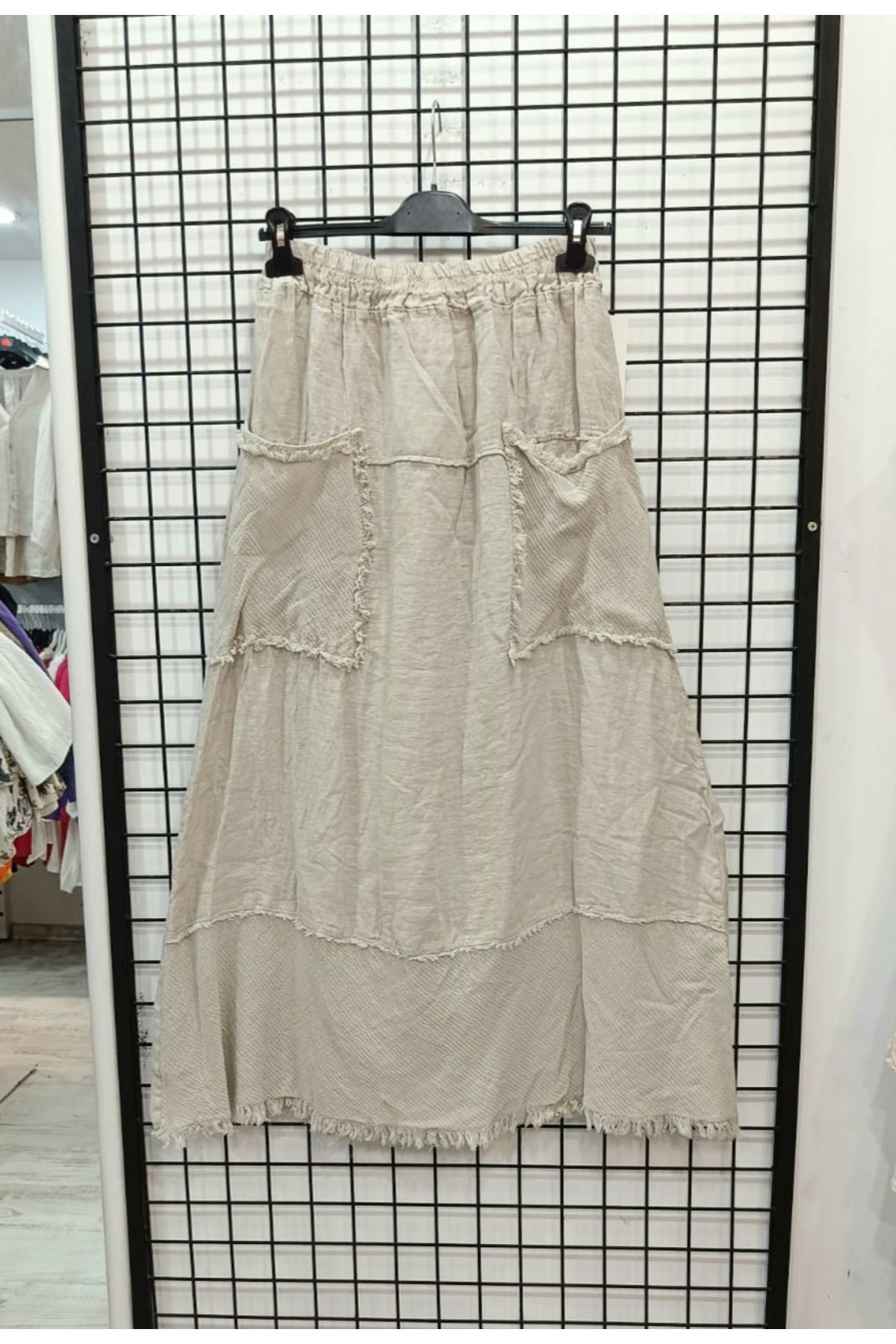 Butik Şans Püskül Detaylı Cepli Lastikli Bel İtalyan Uzun Etek