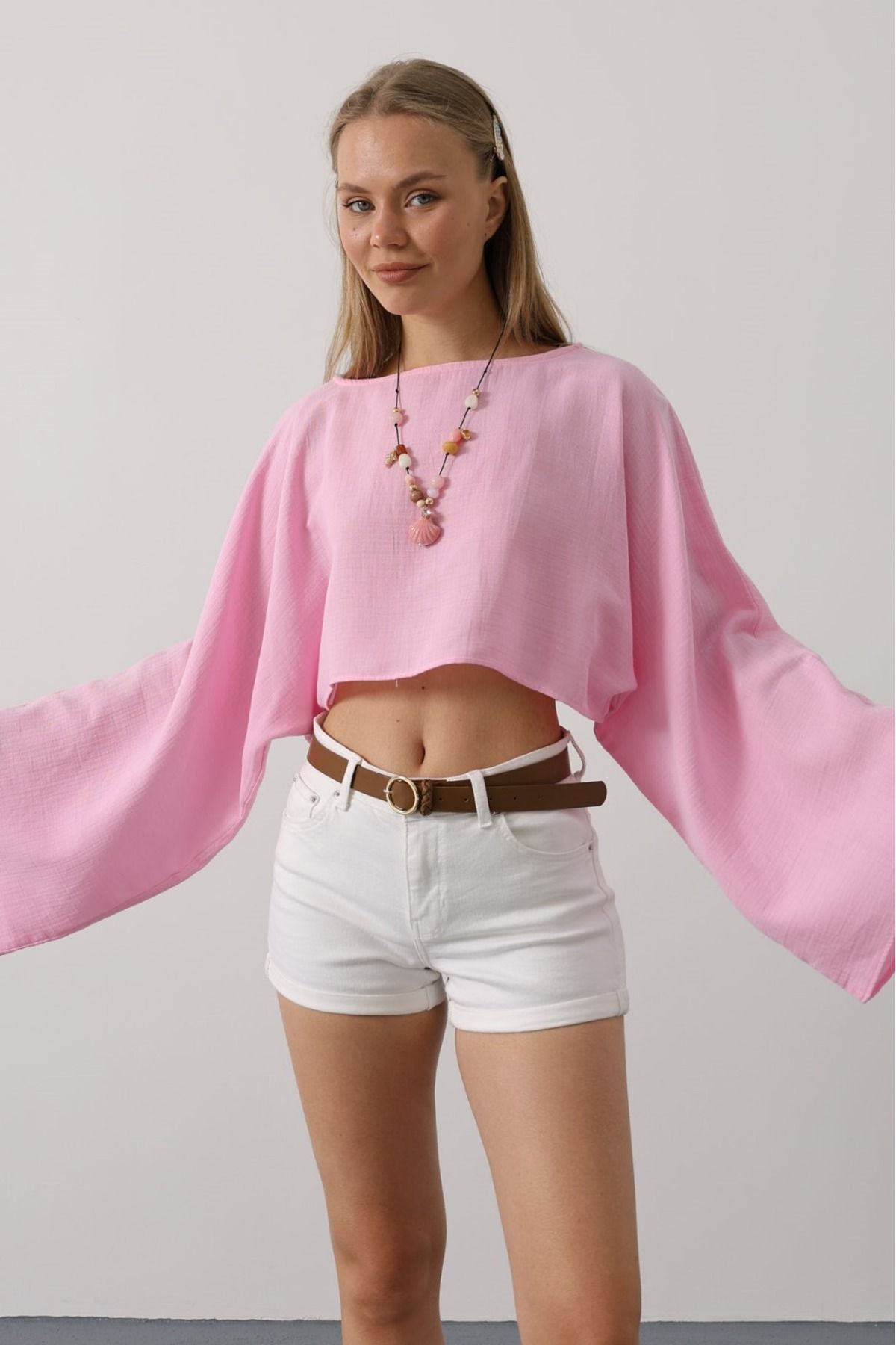 Ladin Butik Yarasa Kollu Crop Bluz