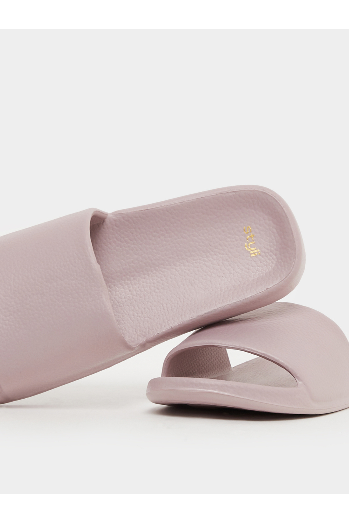 Styli-Plain Slip-On Slides 3