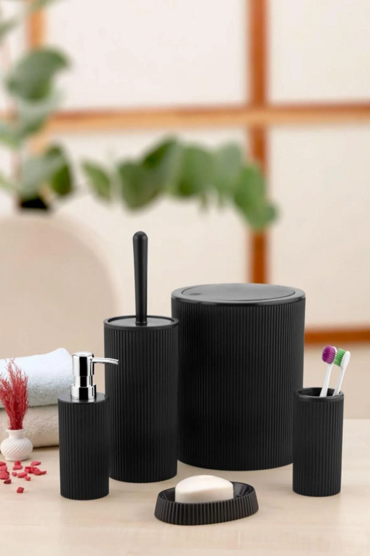 Roslyn Home Banyo Seti, 5 Parça Banyo Seti, Lüks 5'li Banyo Set, Çöp Kovası, Tuvalet Fırçası, Sabunluk, Macunluk