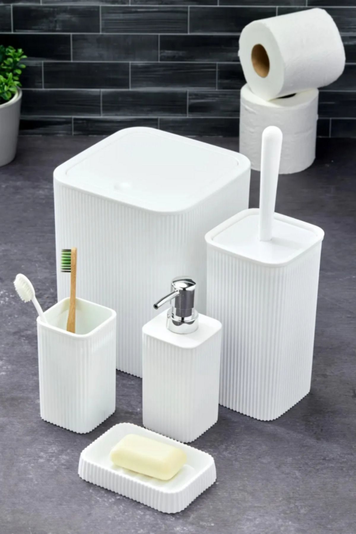 Roslyn Home Banyo Seti, 5 Parça Banyo Seti, Çöp Kovalı Sabunluklu 5 Parça Banyo Takımı, Lüks Çizgili Banyo Seti