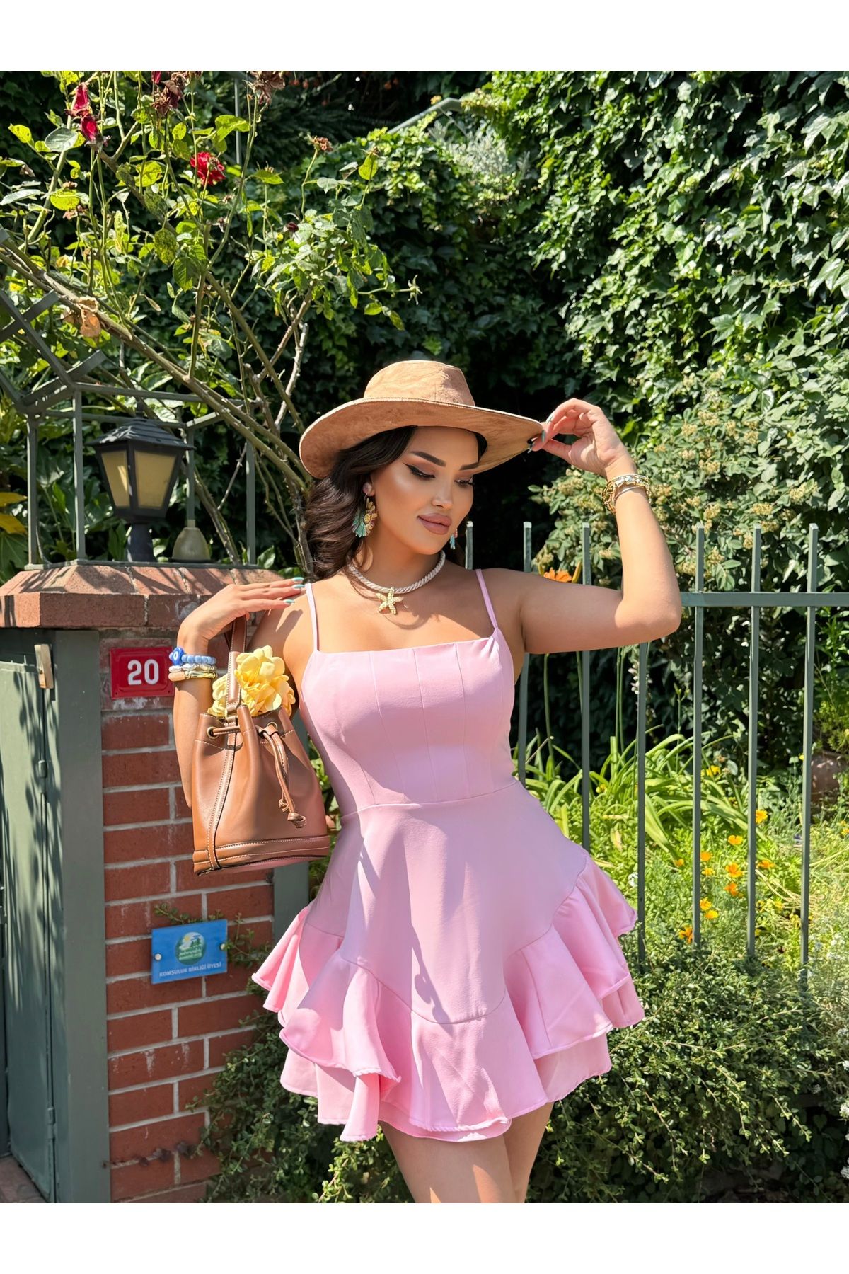 mekabutik Pembe Askılı Prenses Elbise