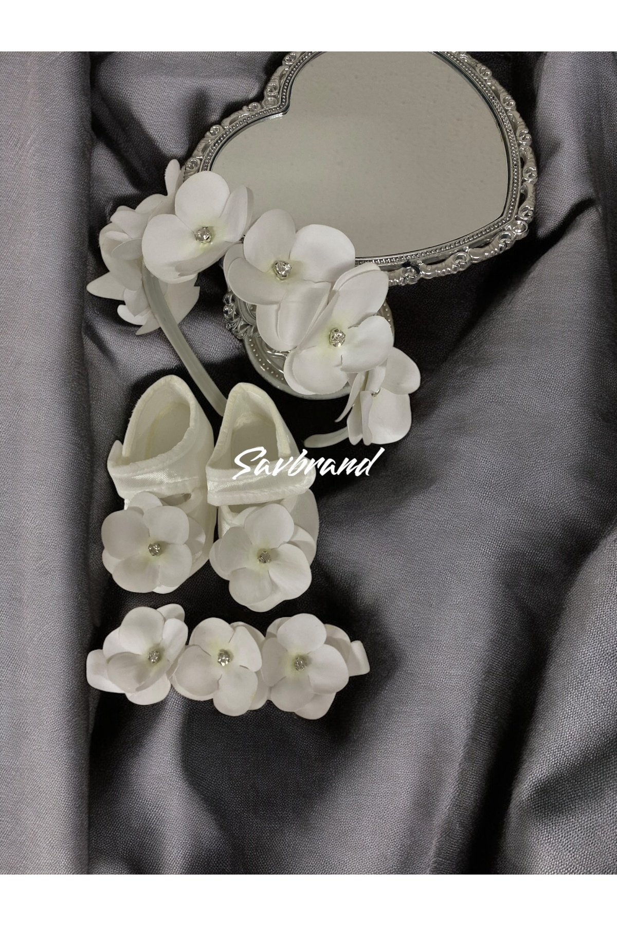 SavBrand Şık Anne Bebek Fotoğraf Çekim Seti Ayarlanabilir Taç & Bandana ve Patik fotoğrafı 6 (önizleme)