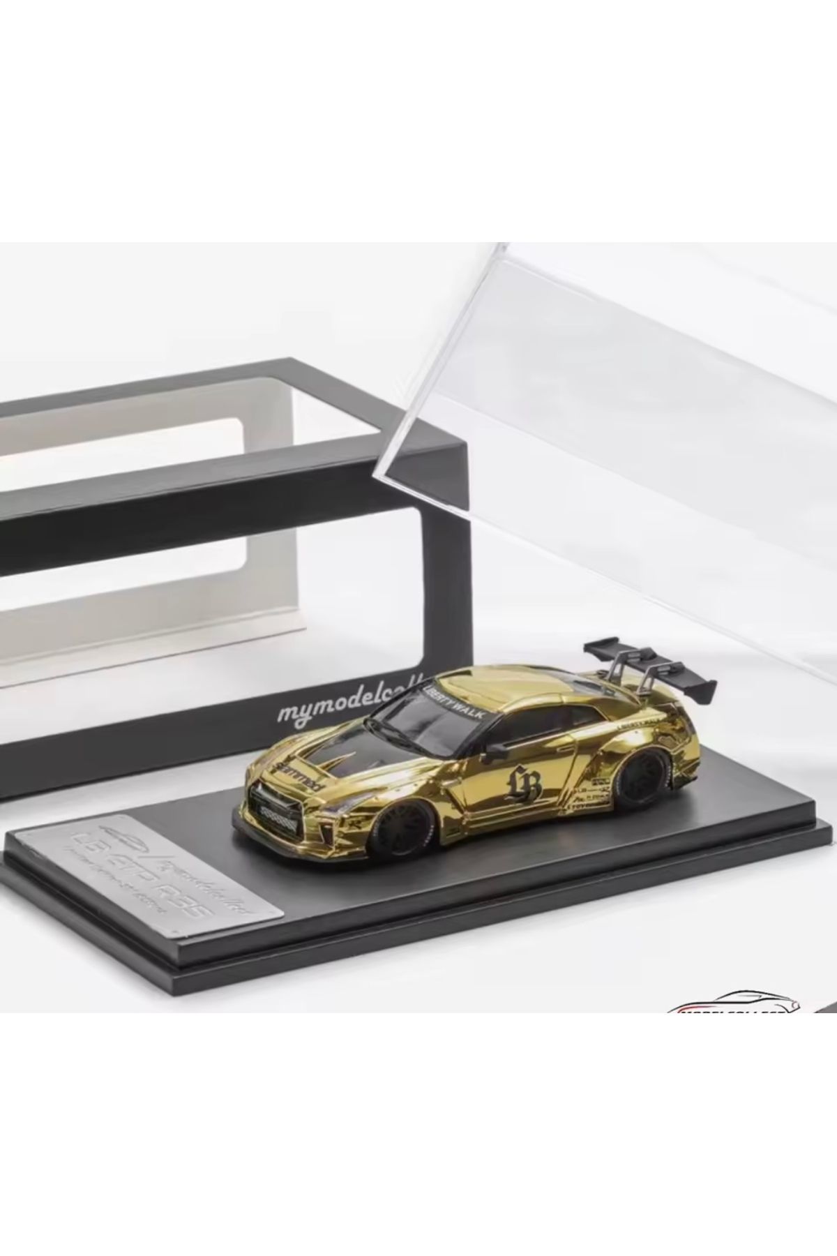 Hotwhells Nissan skyline R-35 gold edition 1:64 scale diecast