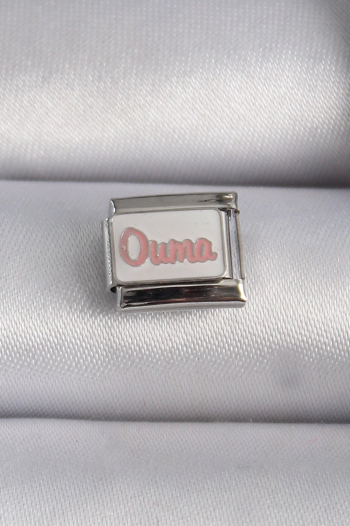 Vita Premio BFS 316L Çelik Gümüş Renk Beyaz Pembe Ouma İşlemeli Nomination Charm