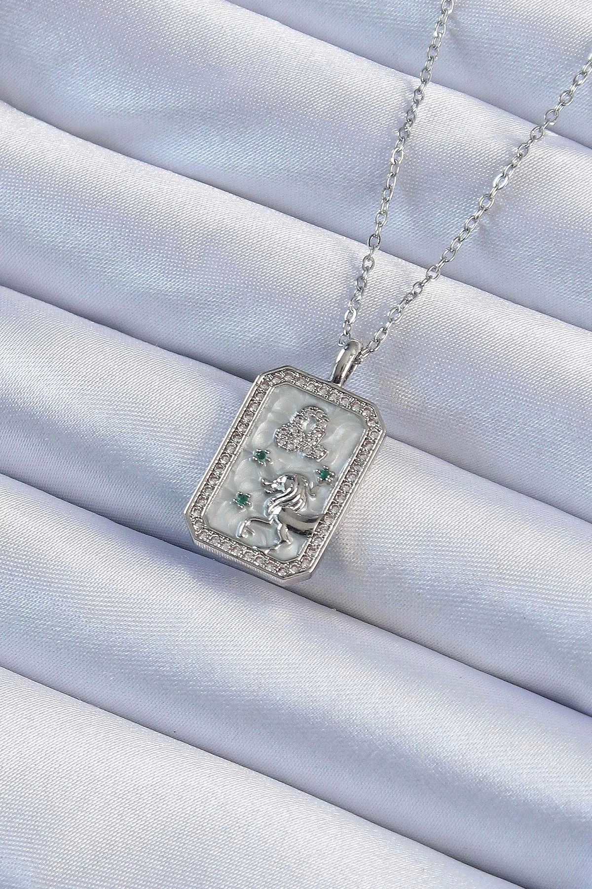 Vita Premio BFS 316L Çelik Zincir Gümüş Renk Zirkon Taşlı Aslan Figürlü Tarot Kolye