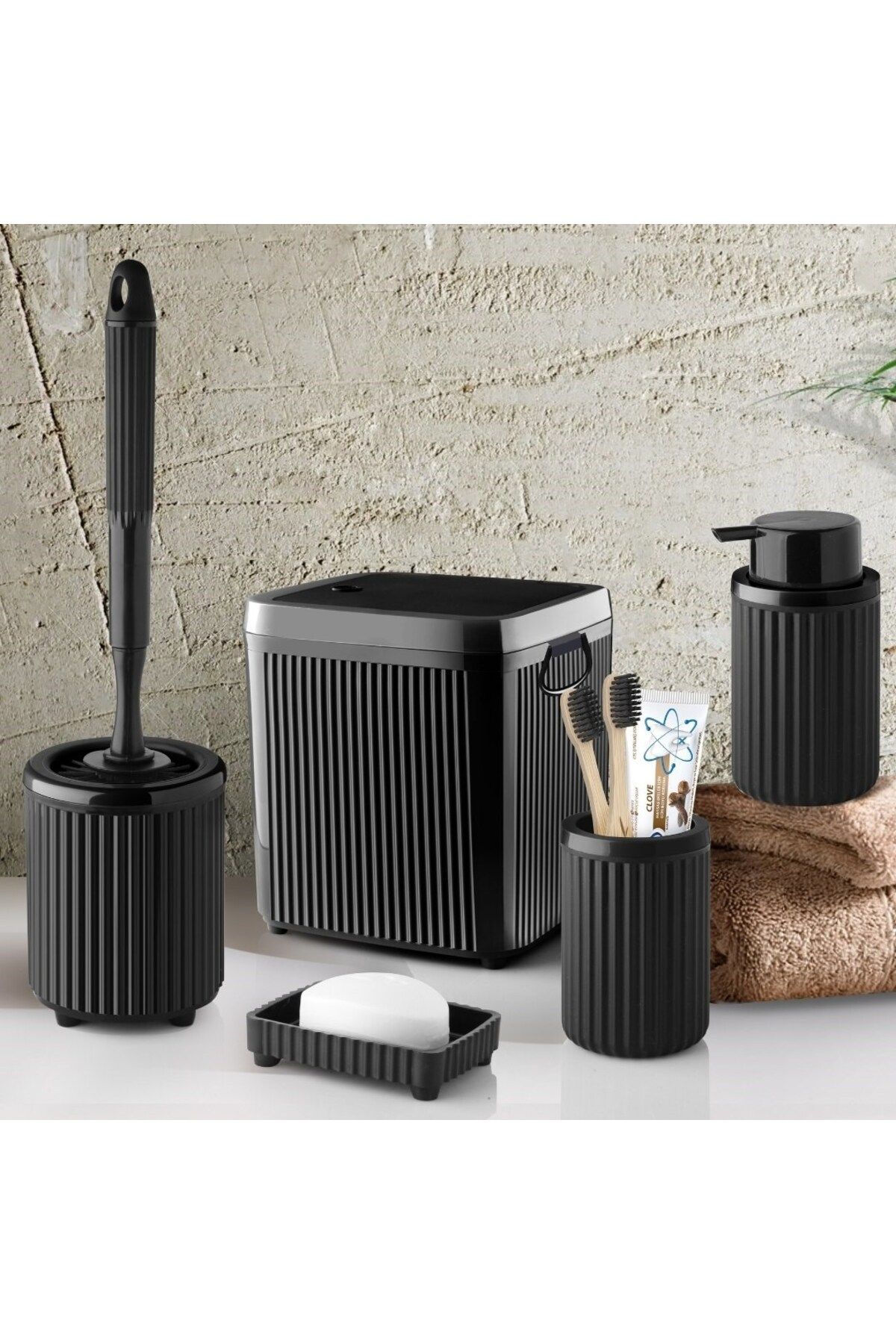 Sas Haus Lines Serisi Siyah Banyo Seti, 5 Parça Akrilik 5 Litre Çöp Kovası, Sabunluk, Fırçalık Takımı - 3088