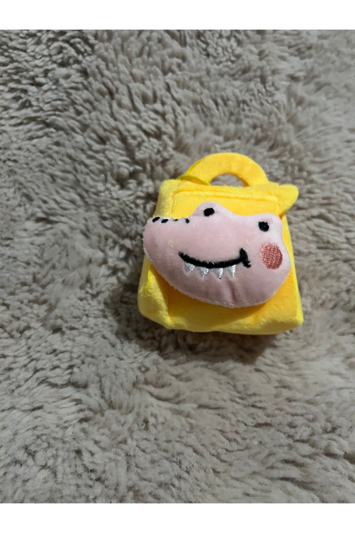 Ramilabutik Hem mini çanta hem anahtarlık hem bozuk para cüzdanı keçe çanta