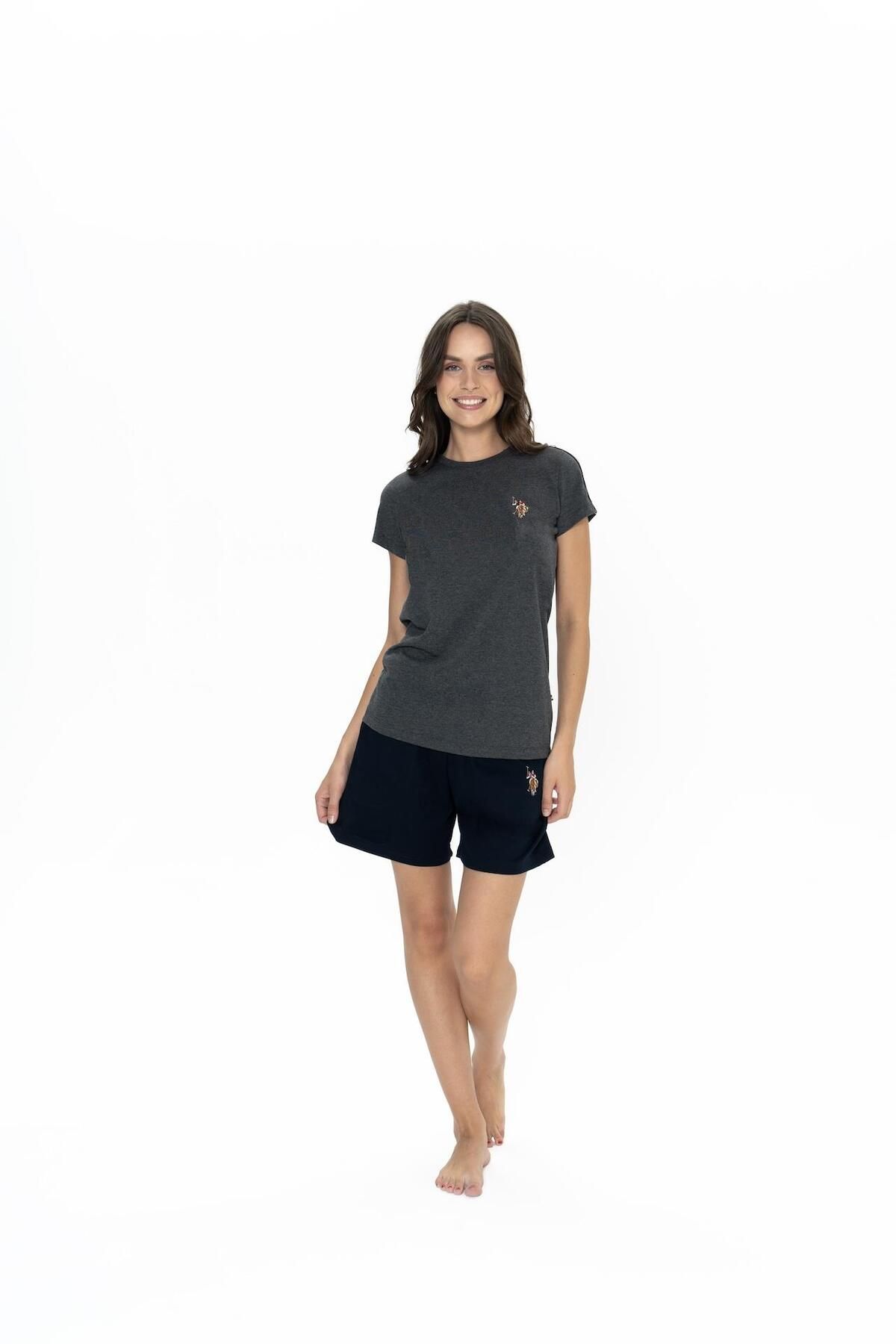 U.S. Polo Assn. Us Polo Kadın Bisiklet Yaka, Kısakol, T-shirt ve Cepli Şort Takım