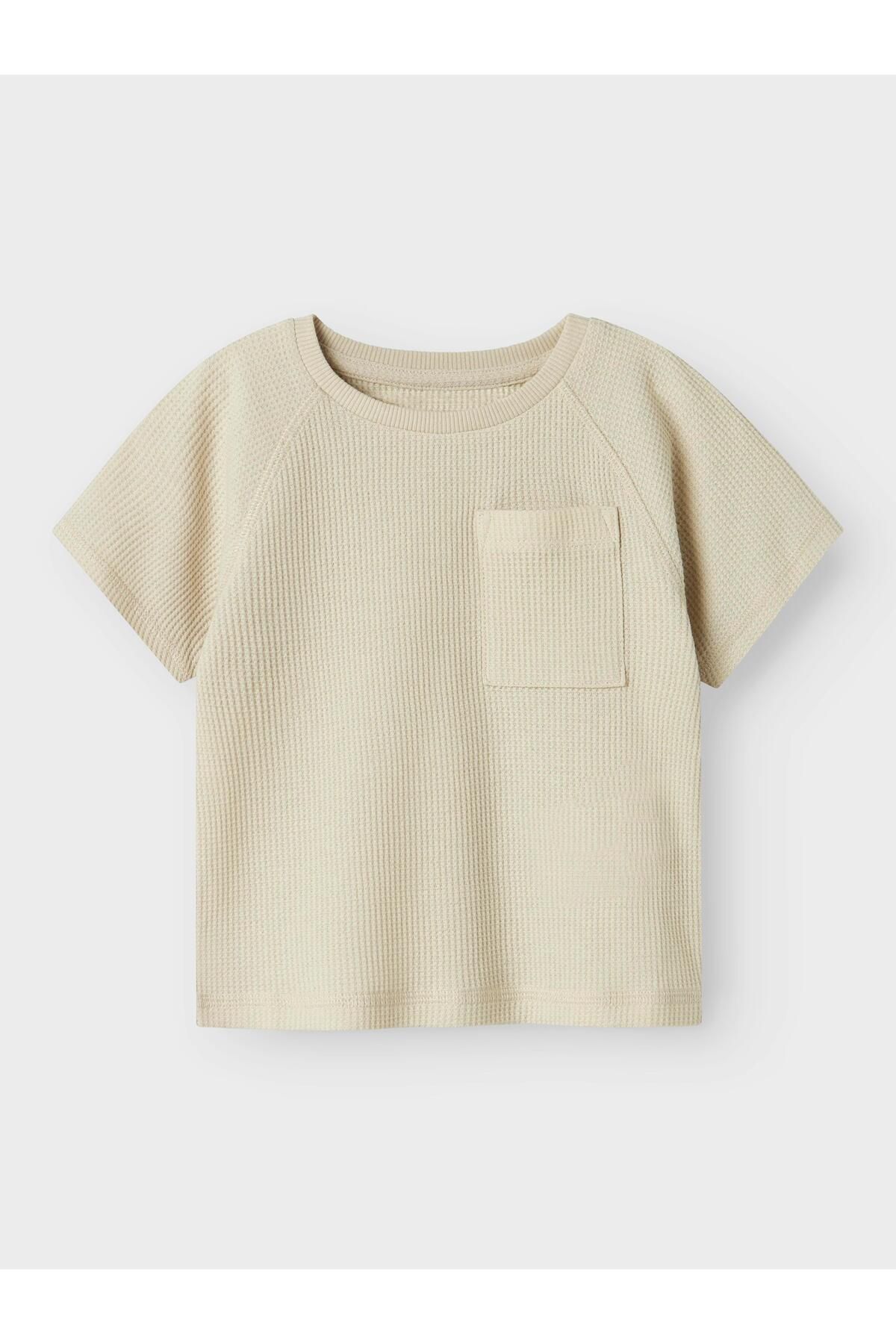 name ıt T-Shirt Krem