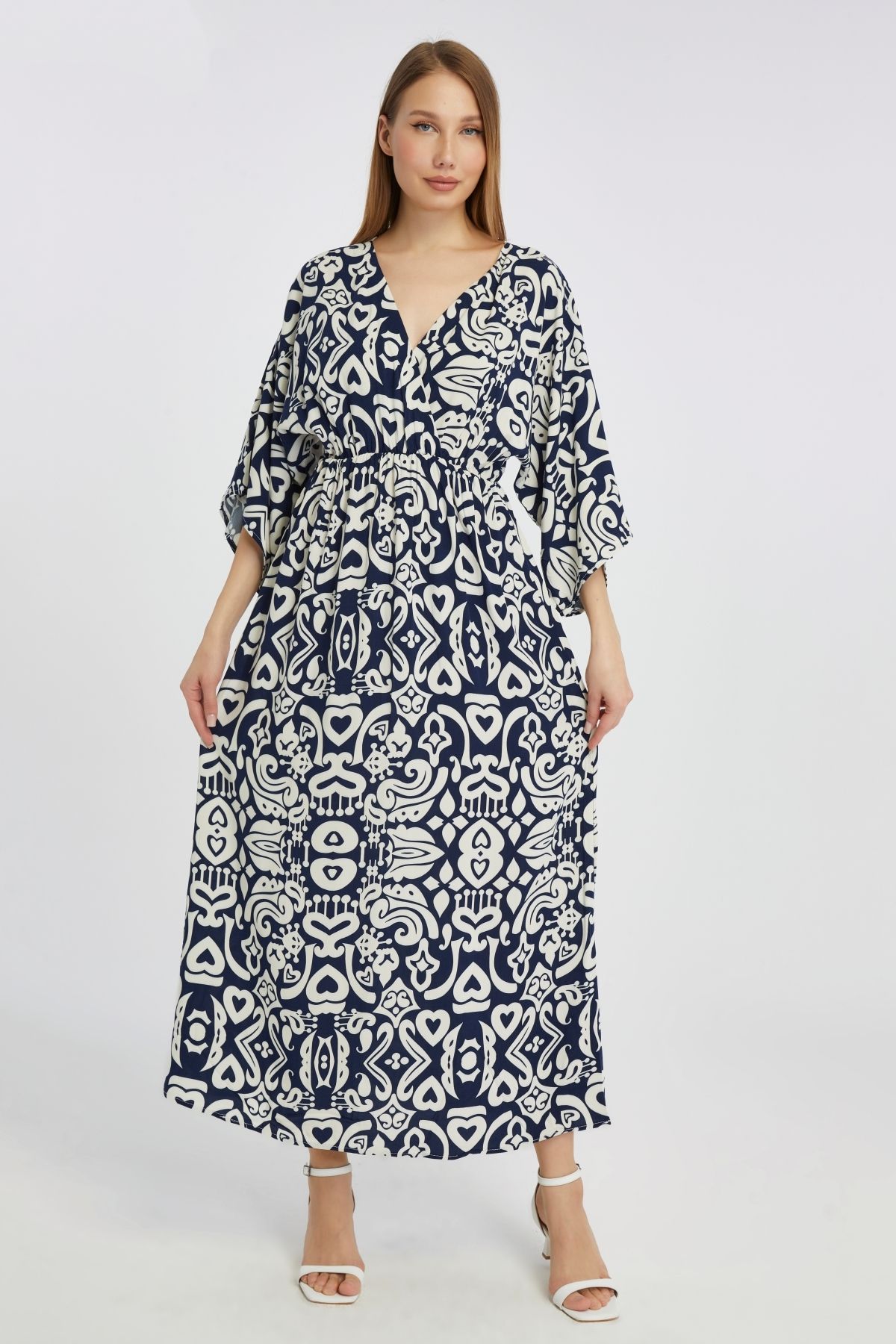 Butik Kalp Desen Kruvaze Yaka Elbise