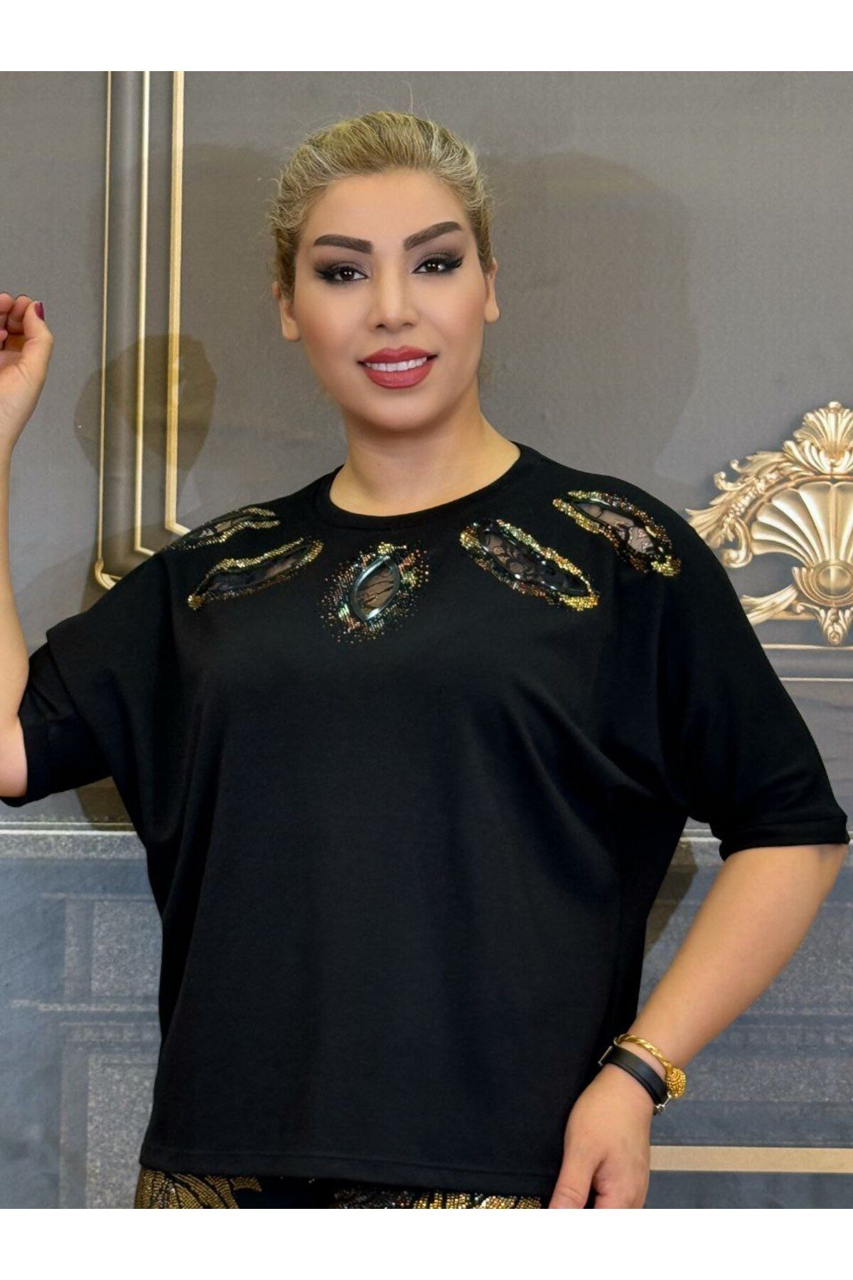 Yeşilmoda Abiye Bluz Üç İplikli Pamuklu Yüksek Kalite Taş Ve Tül İşlemeli Yarasa Kolu Siyah