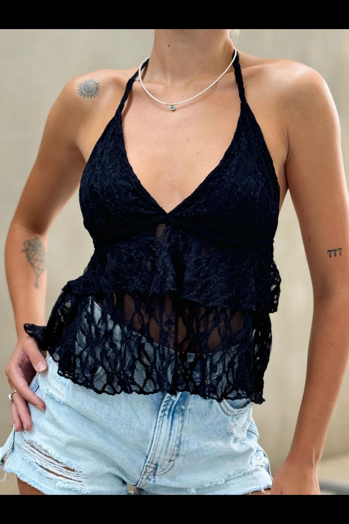 ELLA'S Sırt Dekolteli Boyundan Bağlamalı Bluz