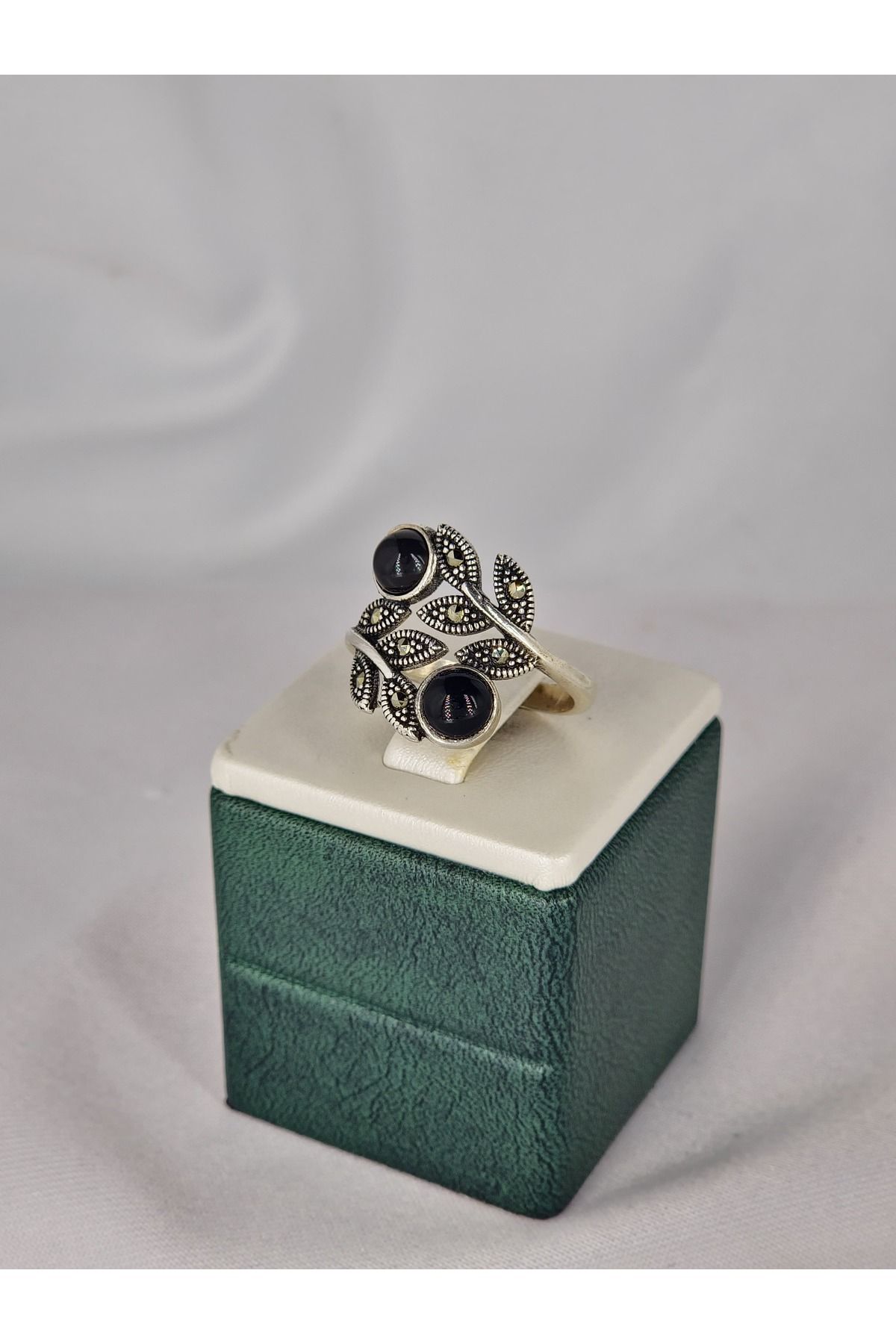 collawood Obsidyen taşlı Gümüş Yüzük