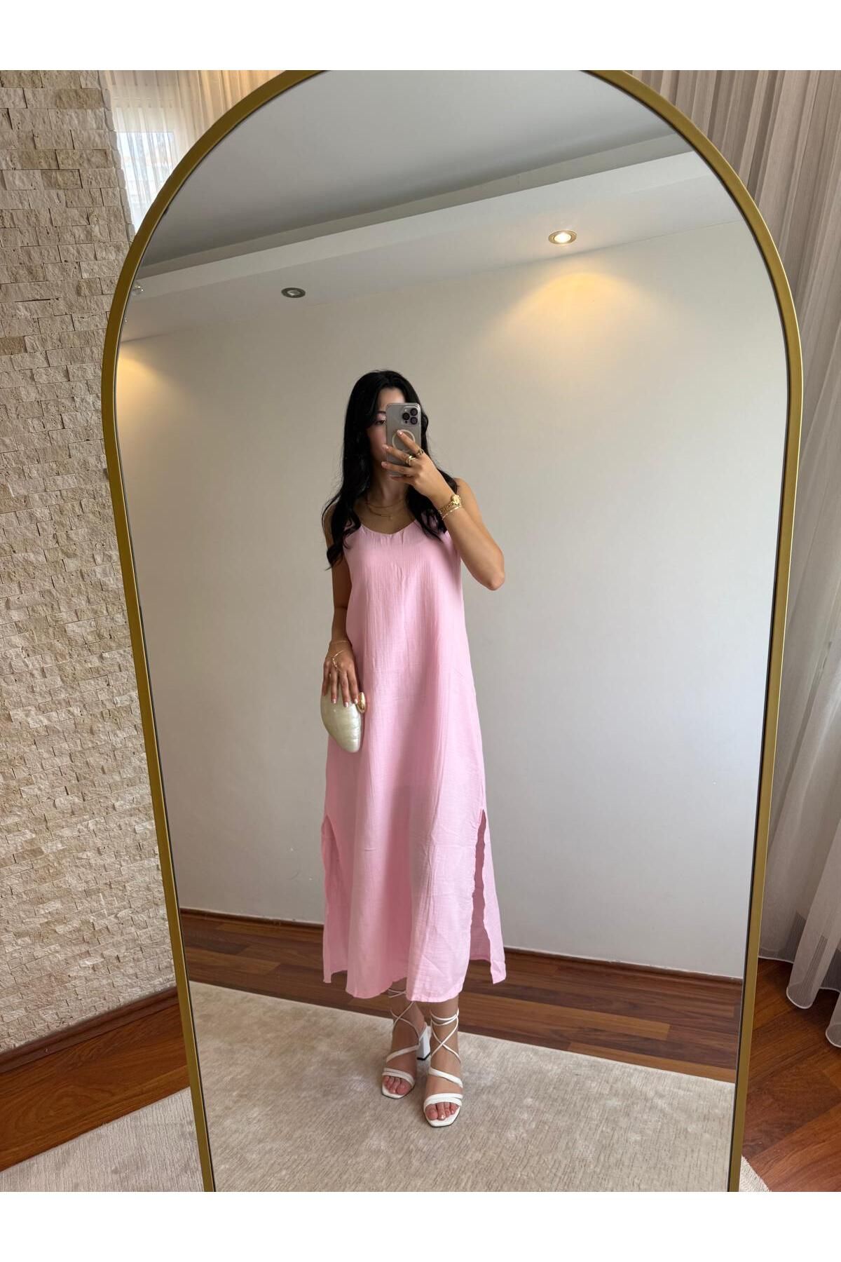 Mihri Atelier Butik PEMBE MÜSLİN ASKILARI AYARLANABİLİR OVERSİZE ELBİSE