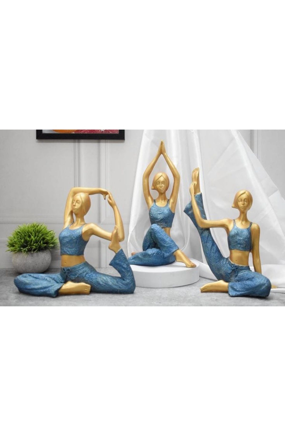 Yaratıcı sanatlar atölyesi 3'lü Yoga Yapan Kadınlar Gold Biblo Seti Dekoratif Masa Üstü Biblo Heykel Seti