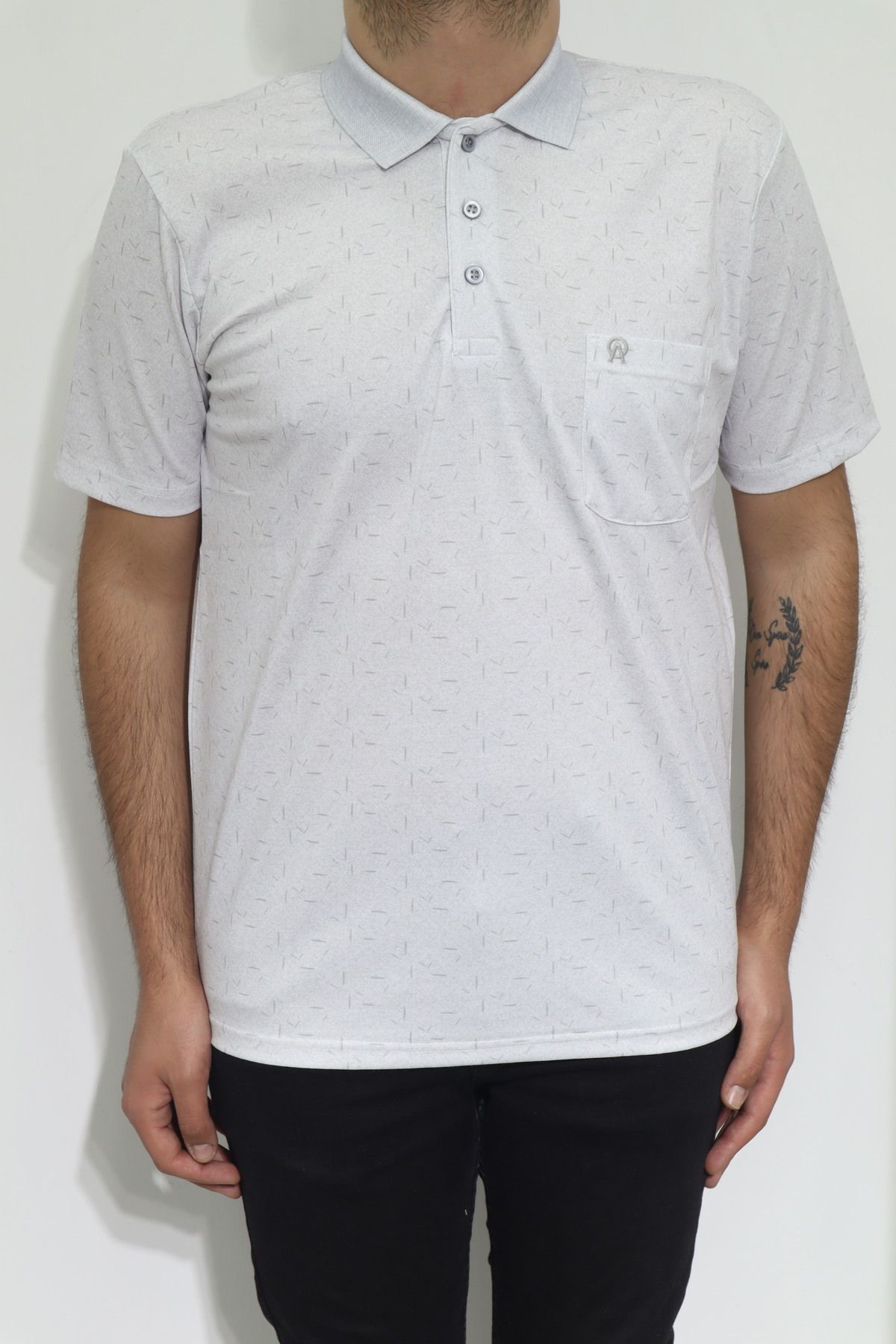 Özhürmet Triko DMC TEKSTİL Erkek Taş Desenli Klasik Kesim Rahat Kalıp Tek Cepli Polo Yaka T-Shirt
