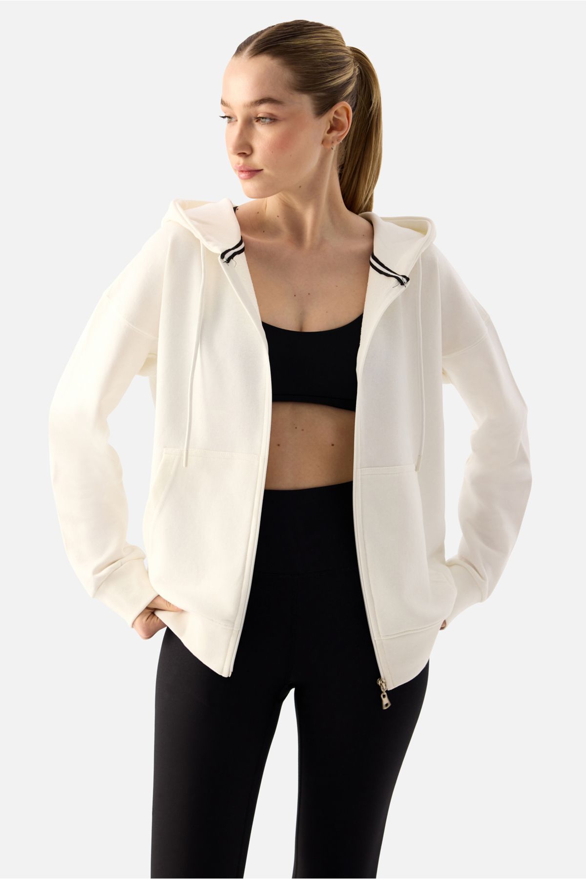 Superstacy Luna Fermuarlı Kapüşonlu Krem Sweatshirt