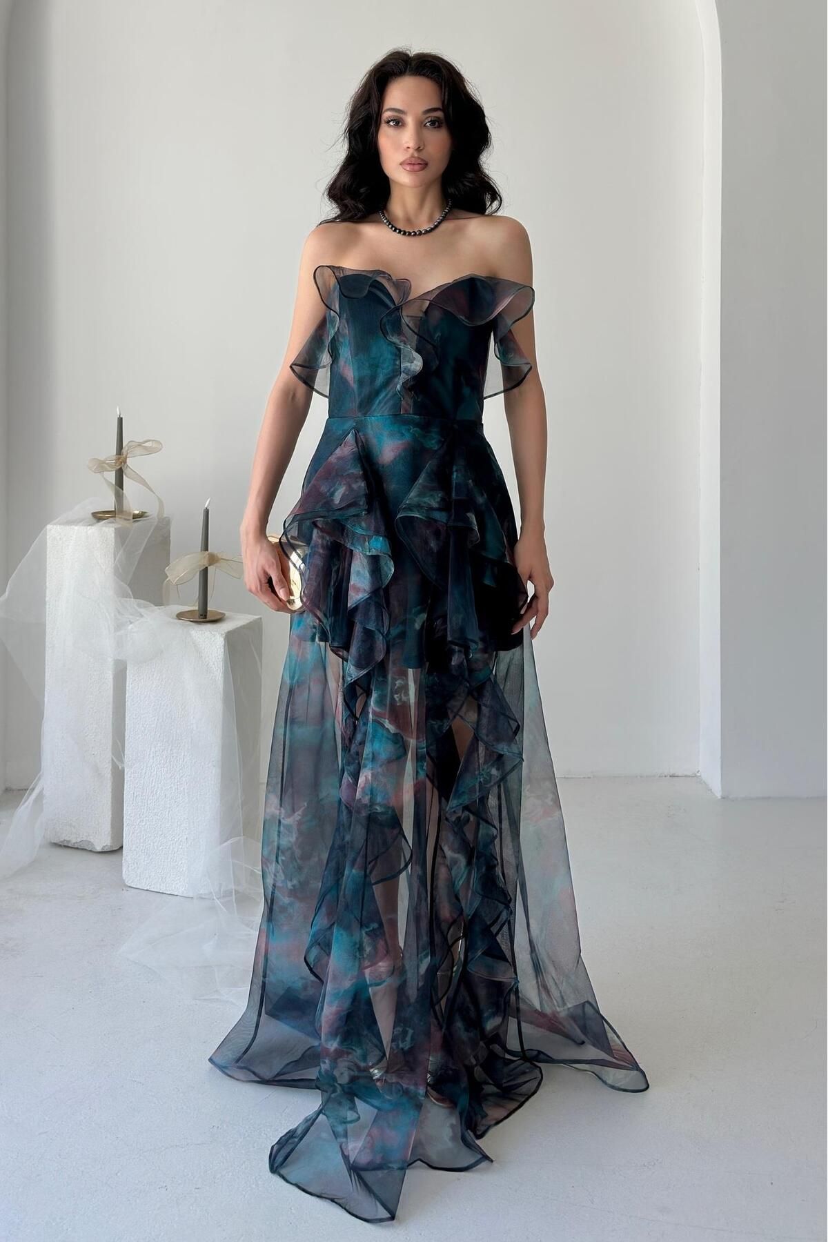 Serica Moda Koyu Yeşil Fırfır Detaylı Straplez Şifon Tül Mor Abiye Elbise