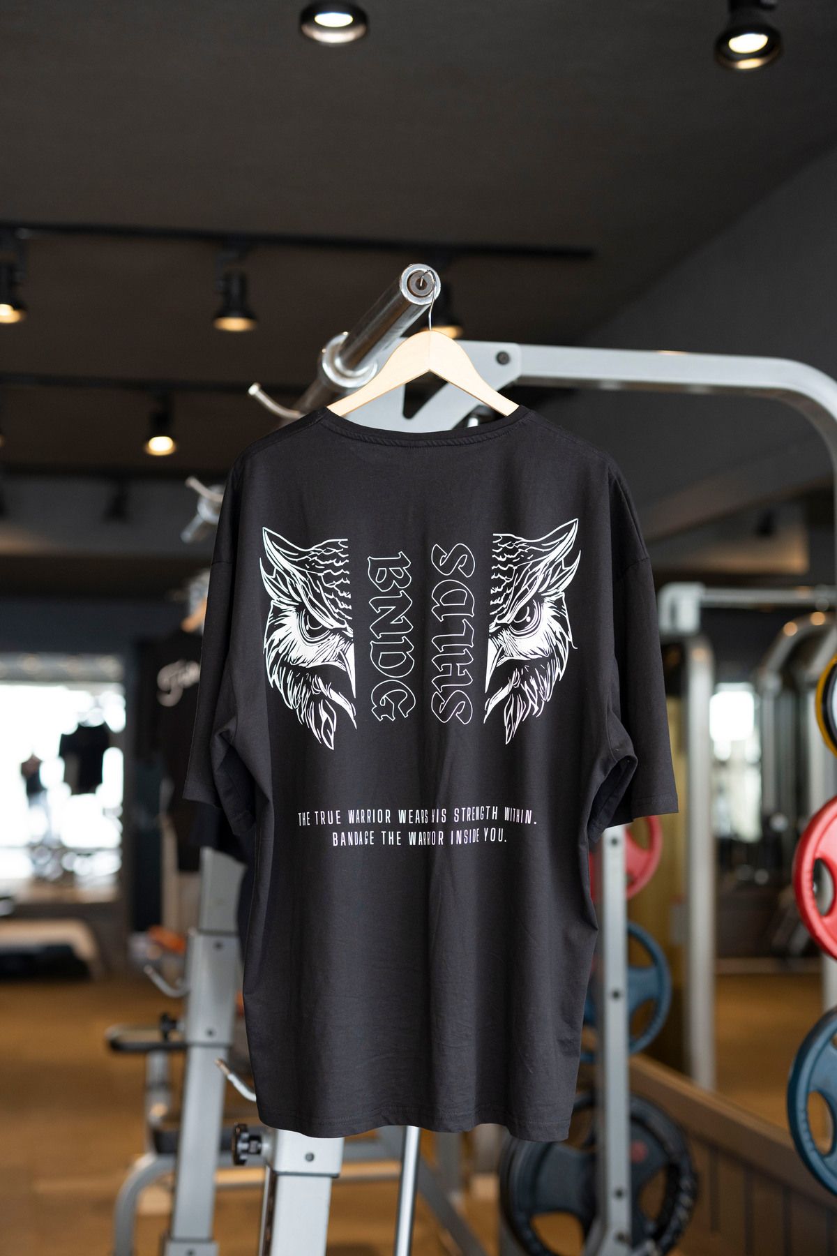Butik BNDG SHLDS Oversized Unisex T-Shirt
