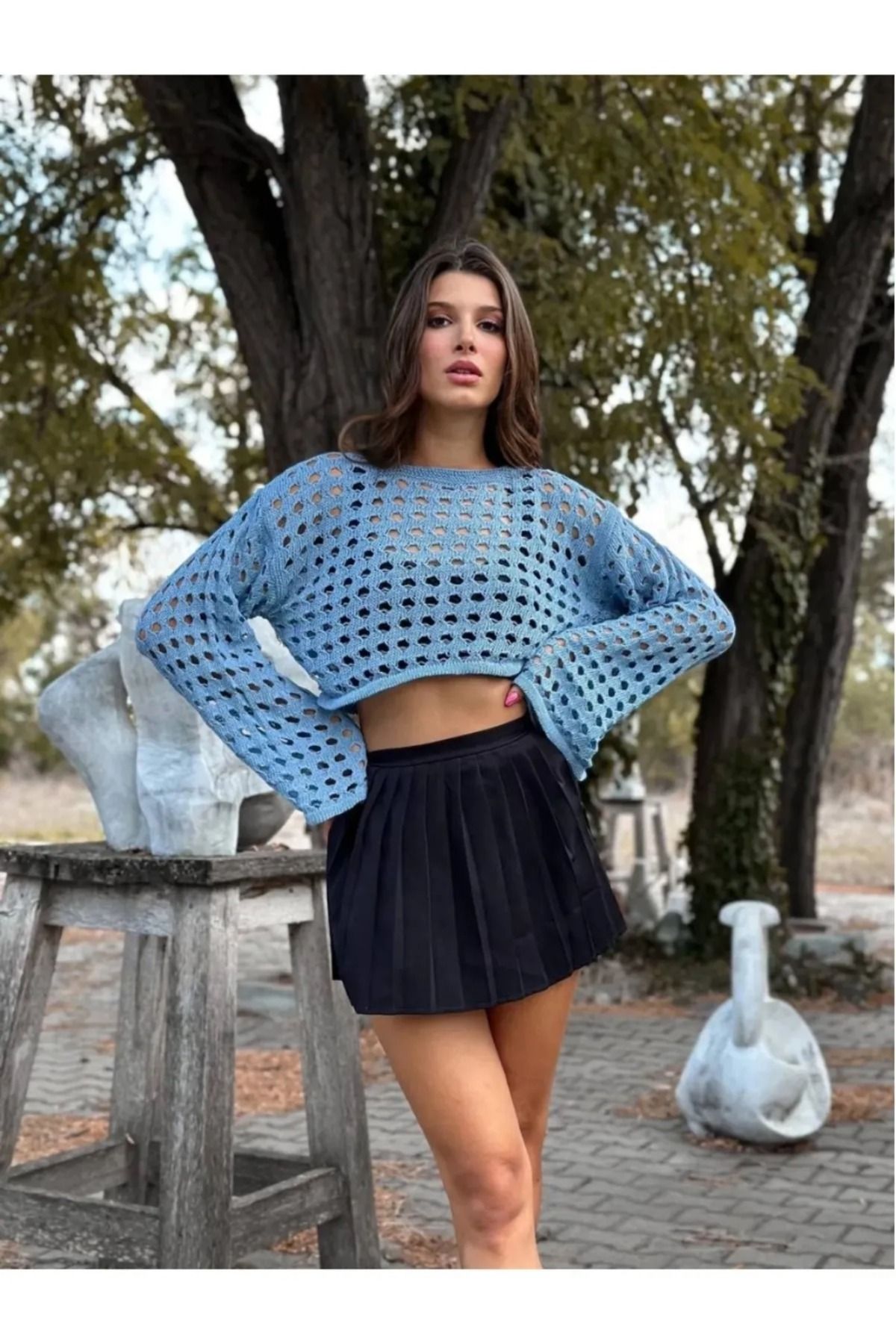 Lacesta Delikli Crop