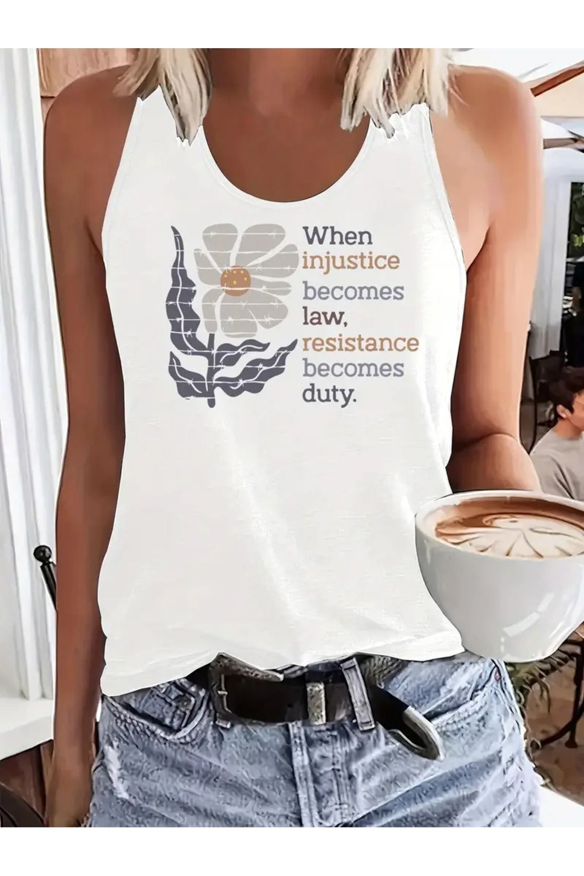 mercoledi Kadın Kolsuz Baskılı Yuvarlak Yaka Üst T-shirt