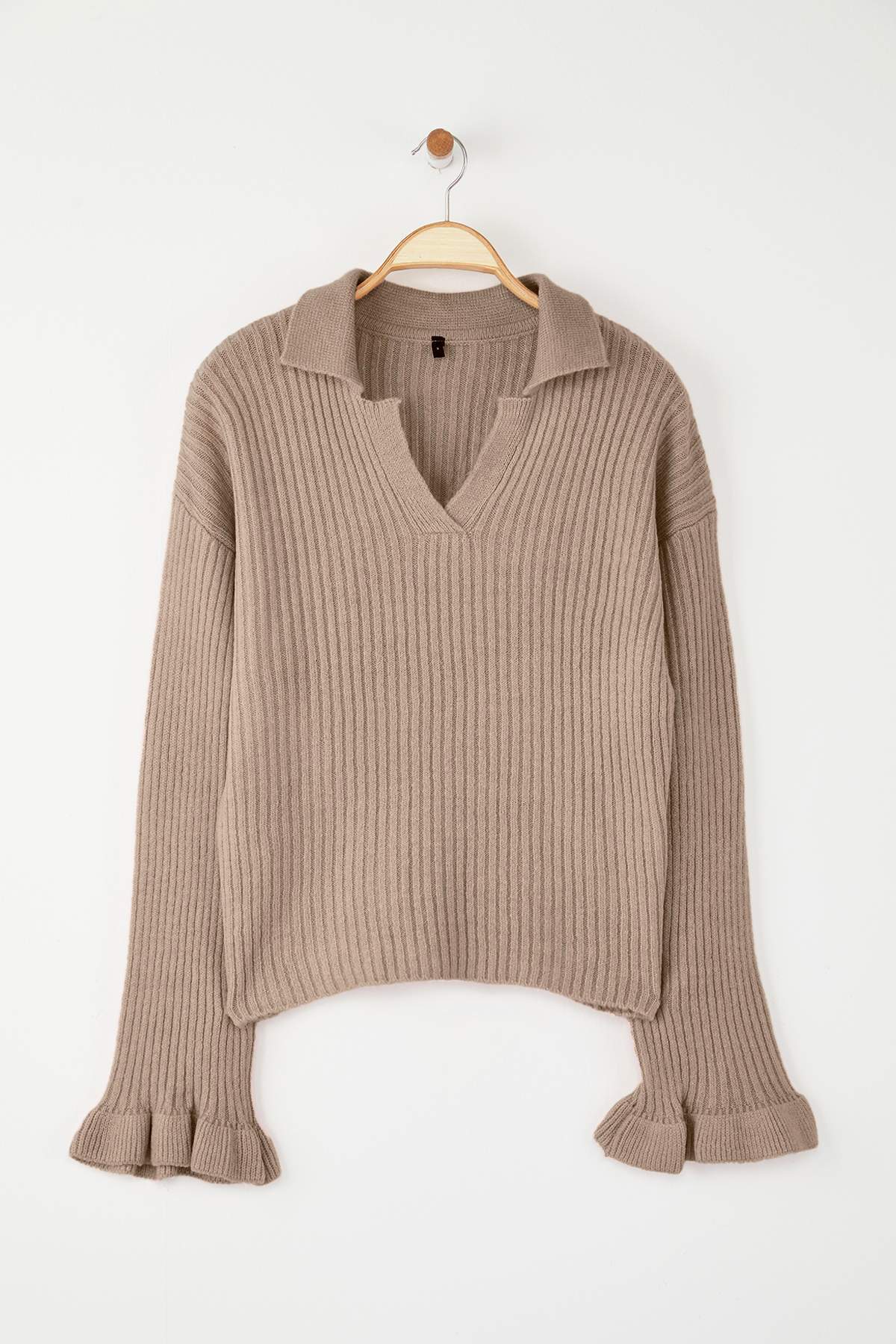 Trendyolmilla  Vizon Yumuşak Dokulu Kol Volanlı Triko Kazak TWOAW26KZ00085 - Görsel 5