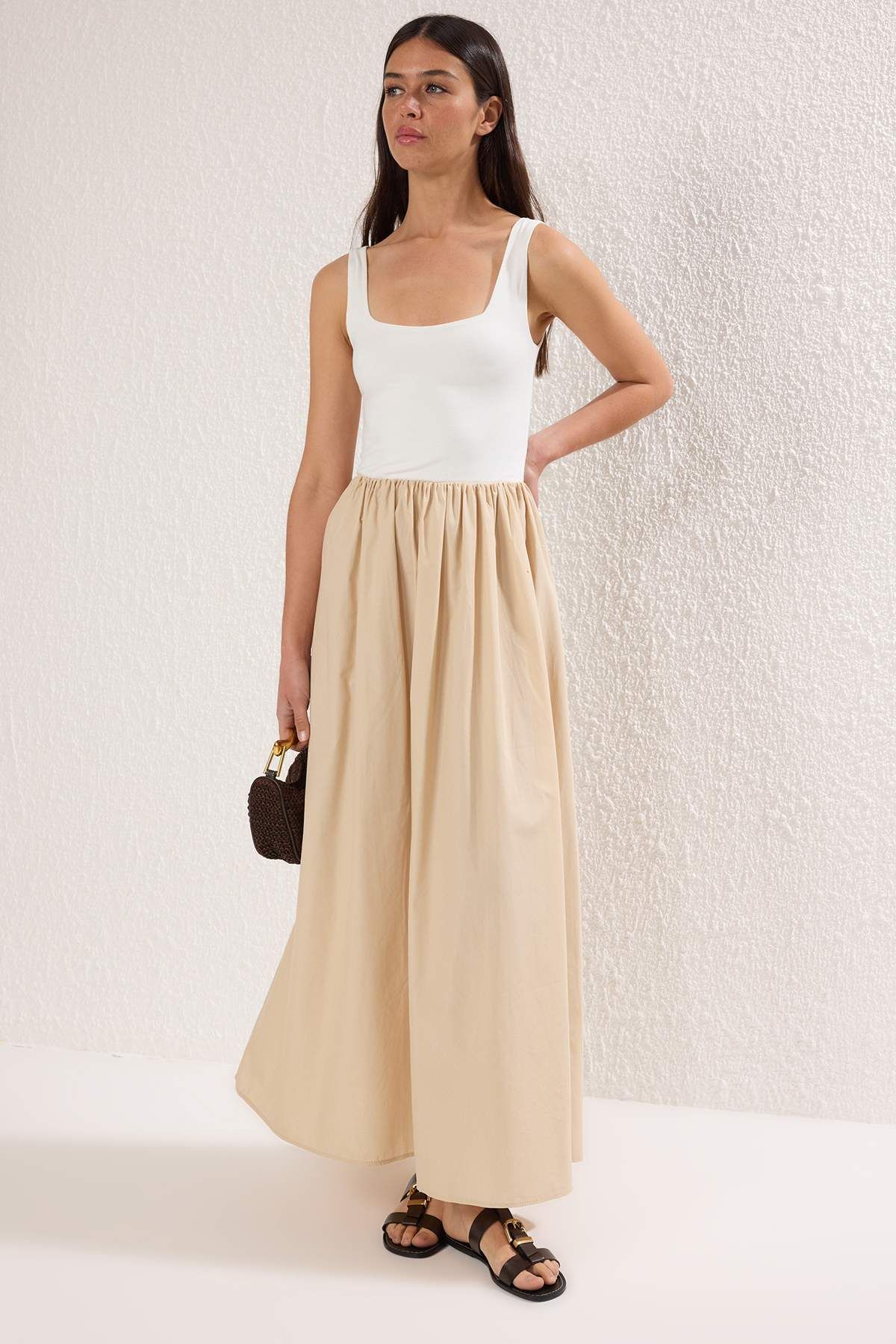 Trendyol Collection Camel Color Block Midi szőtt ruha TWOSS25EL00867