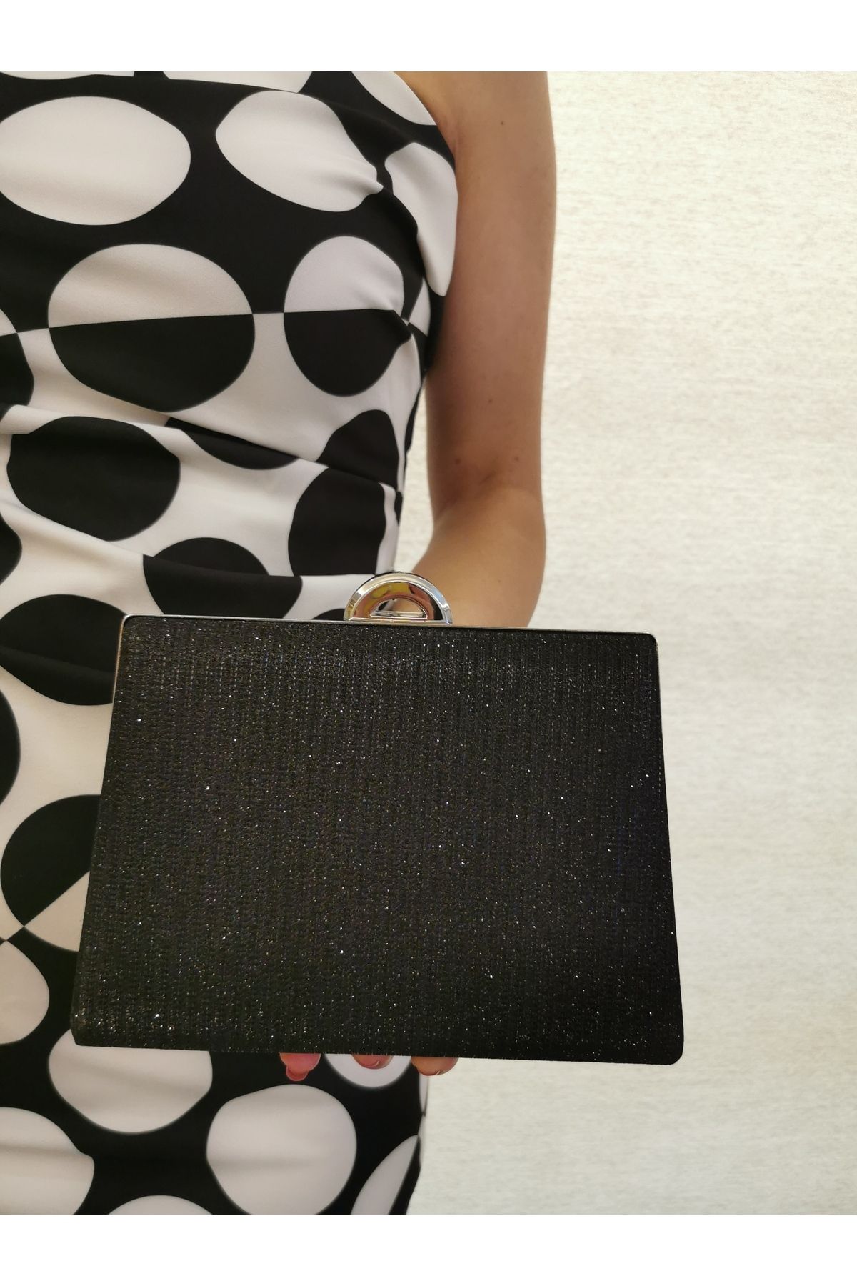 BEEGİ CONCEPT KADIN ÇUPRA SİYAH ABİYE CLUTCH GECE ZİNCİRLİ DÜĞÜN ÇANTASI