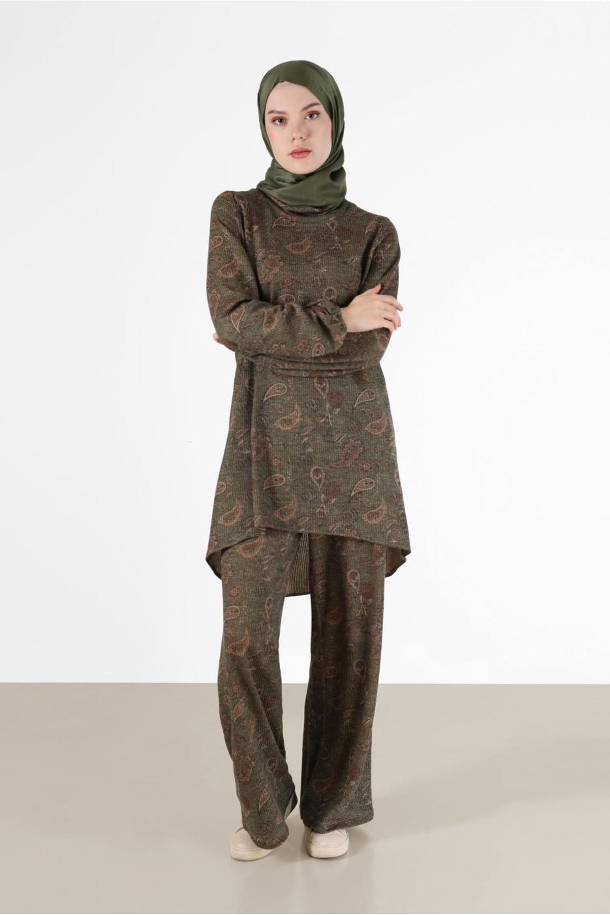 Alvina-FISHER COLLAR PATTERNED DOUBLE PANT WITH ELASTIC CUFFSSET 42280 2