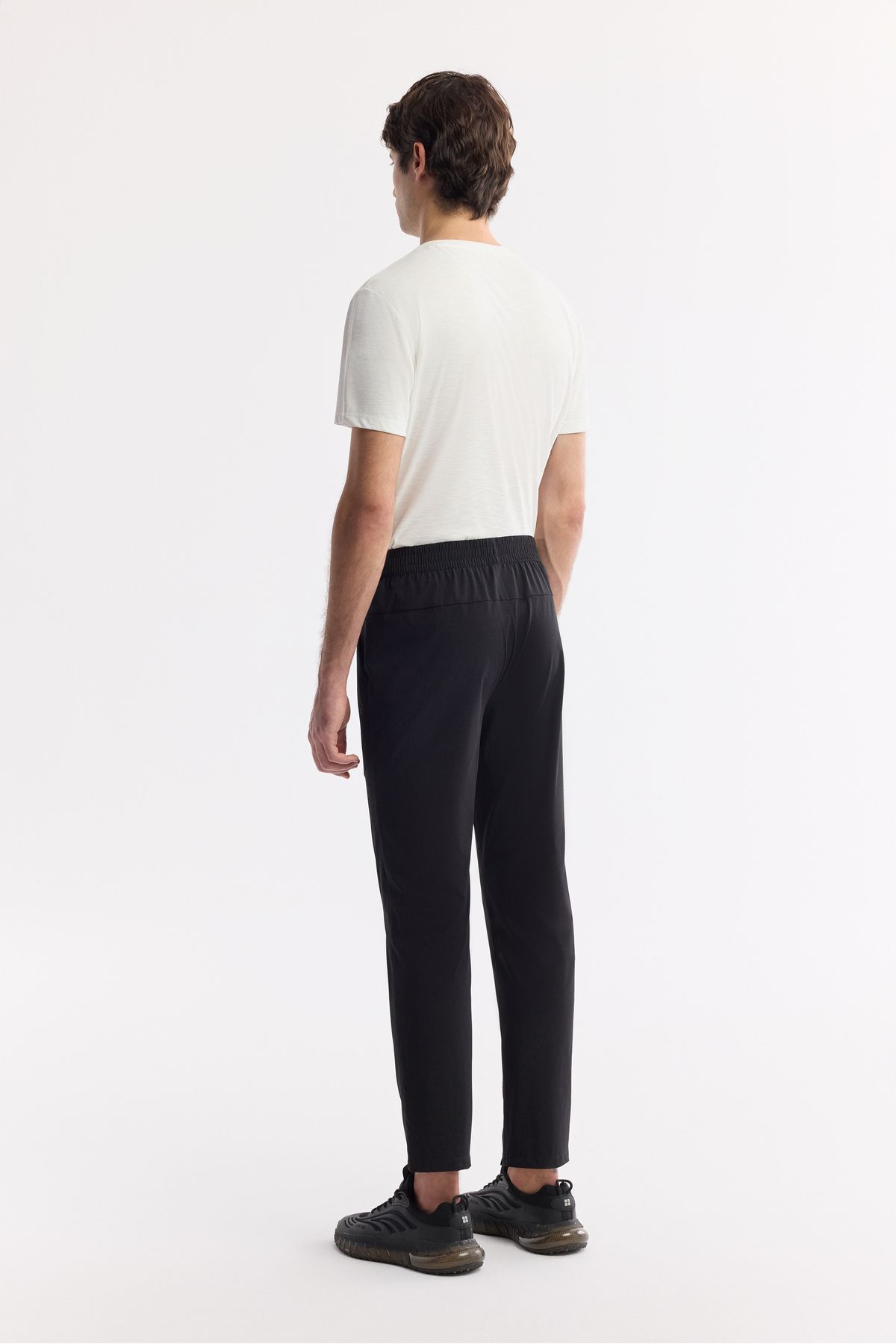 Avva-Men's Black Elastic Waist Side Pocket Segmented Technical Fabric Jogger A51Y3421 3