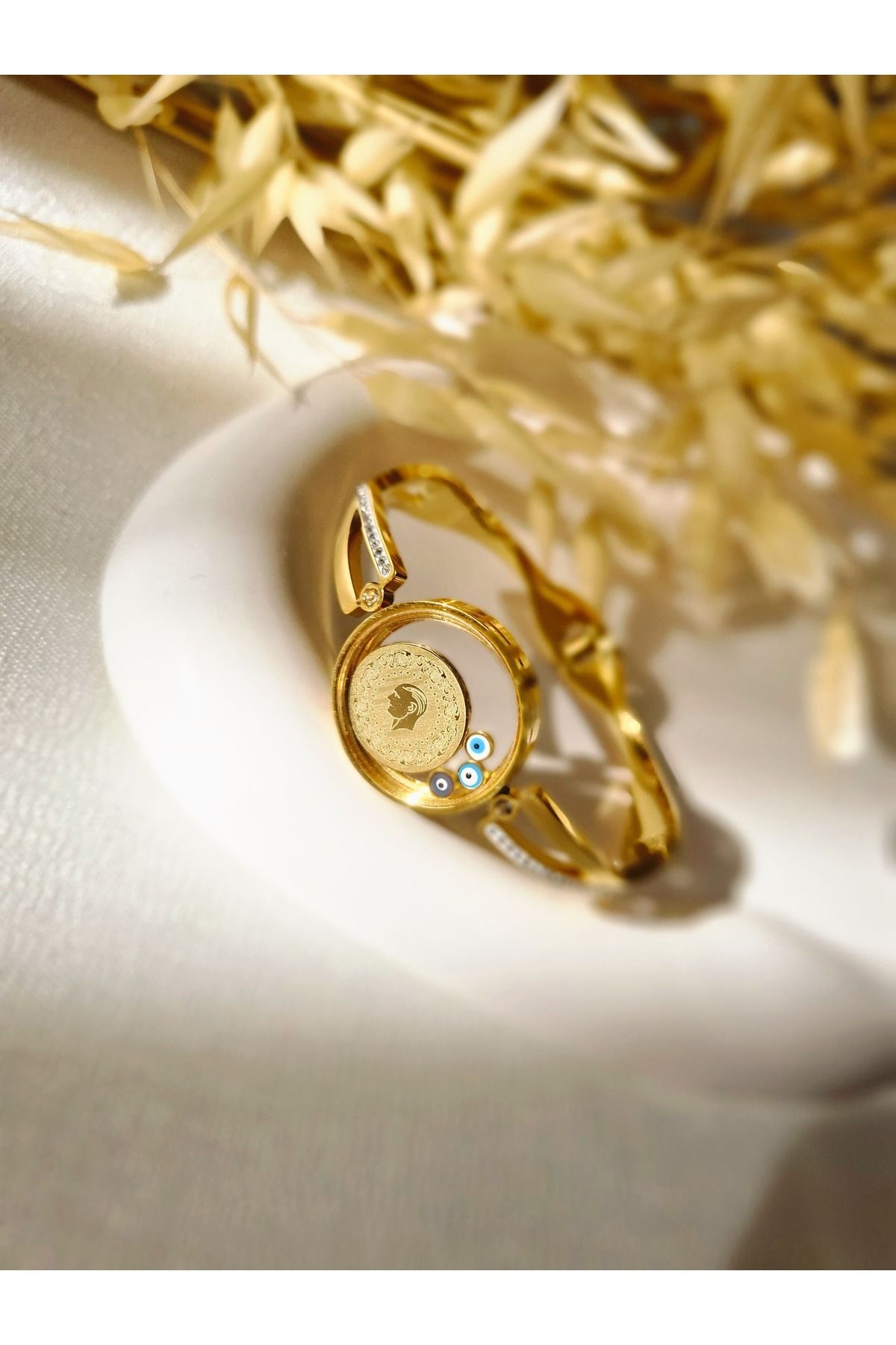 Mirage Design Gold Detaylı Çelik Bileklik 09