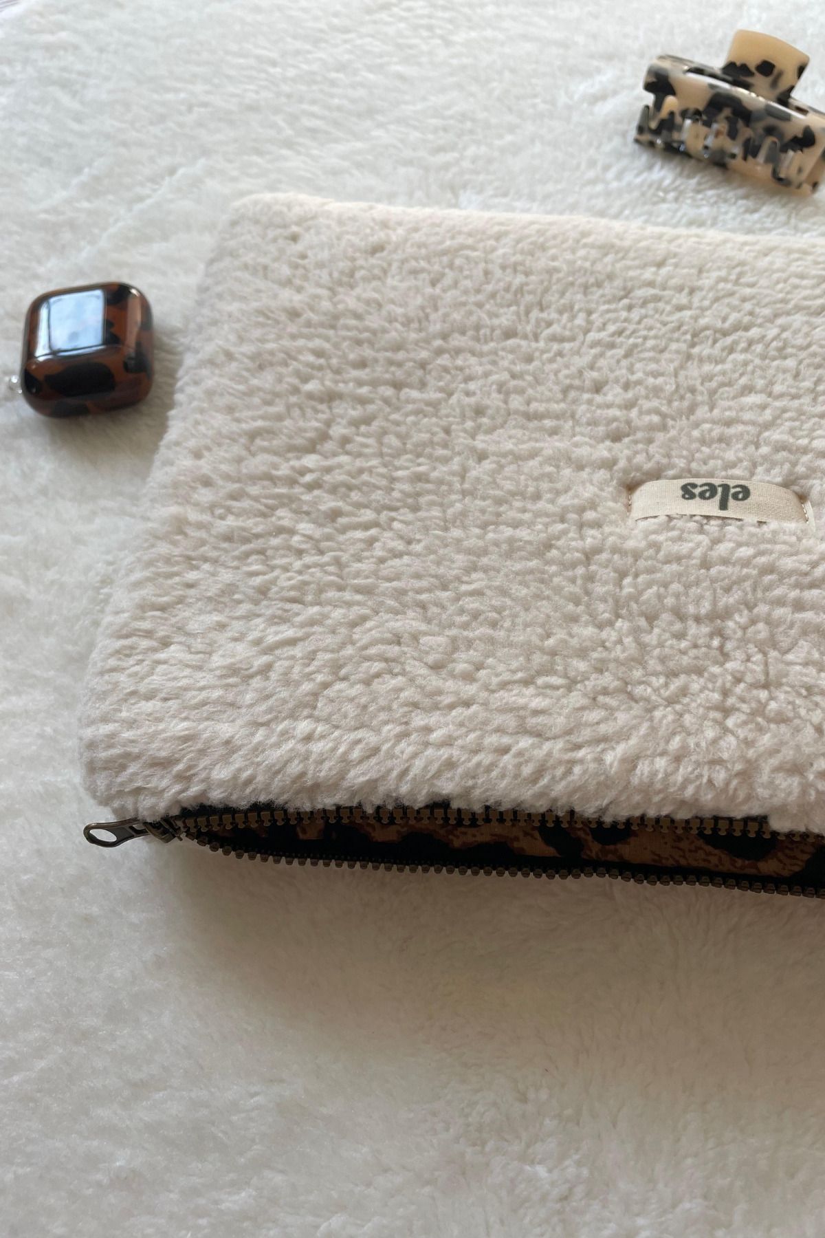 eles-Plush Leopard Pattern Tablet Bag, Plush Leopard Pattern Tablet Case, Plush Tablet Case 2