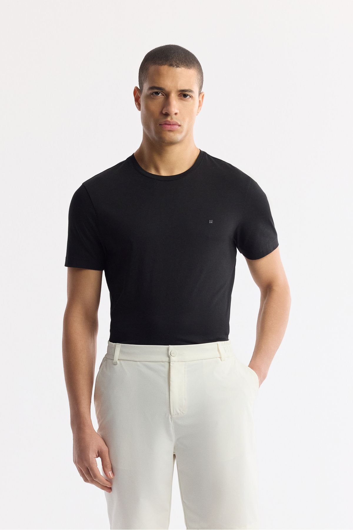 Avva-Men's Off-White Elastic Side Technical Fabric Olympos Relaxed Fit Shorts A51Y3712 7