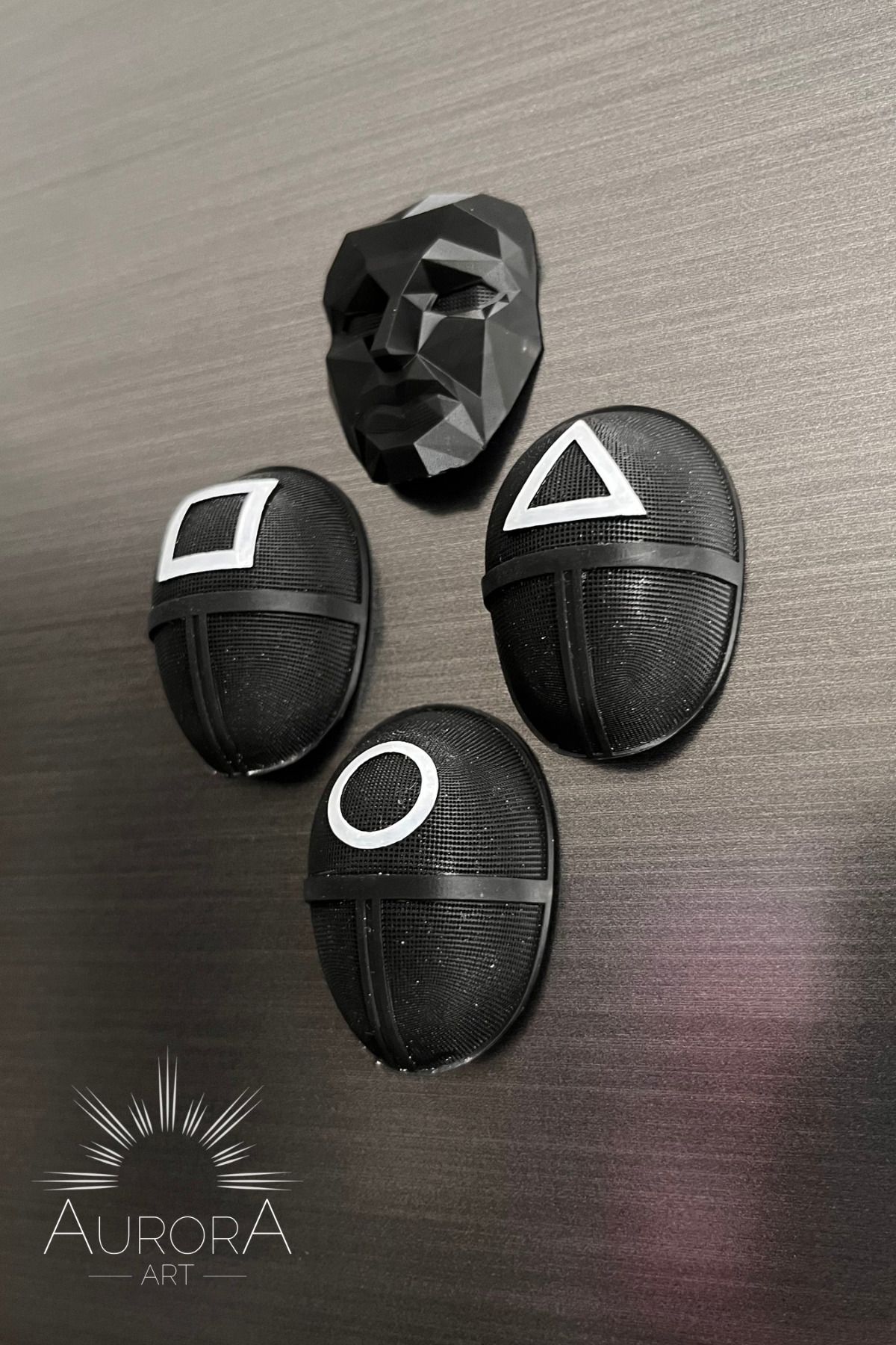 Aurora Art Squid Game Temalı 4’lü 3D Mini Maske Seti – 4’lü Dekoratif Figür Magnet