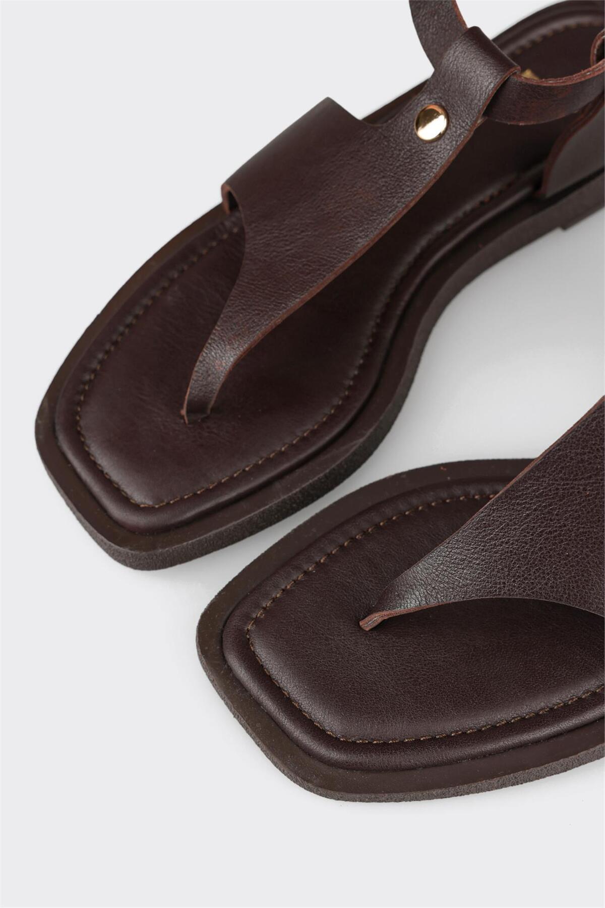 Elle  Kahve Deri Kadın Parmak Arası Sandalet - Görsel 5