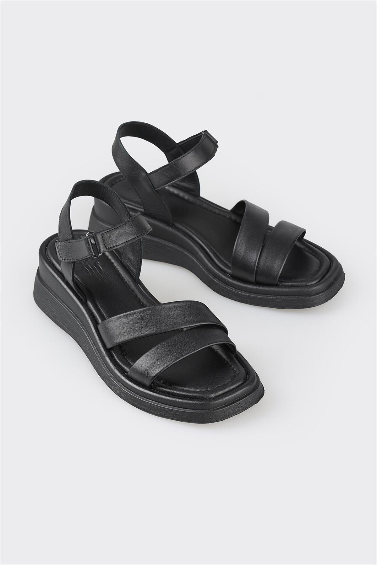 Elle  Siyah Deri Kadın Dolgu Topuk Sandalet - Görsel 2