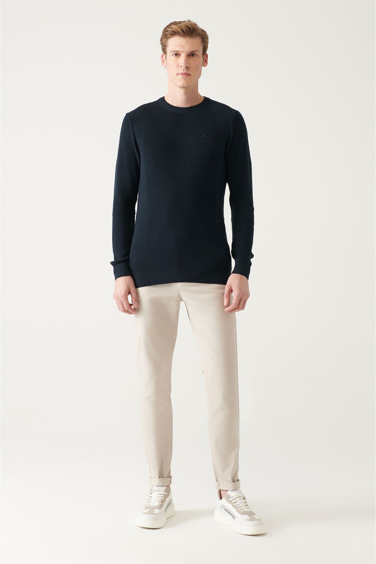 Avva-Marineblauer Jacquard-Strickpullover mit Rundhalsausschnitt für Herren A22y5178 5