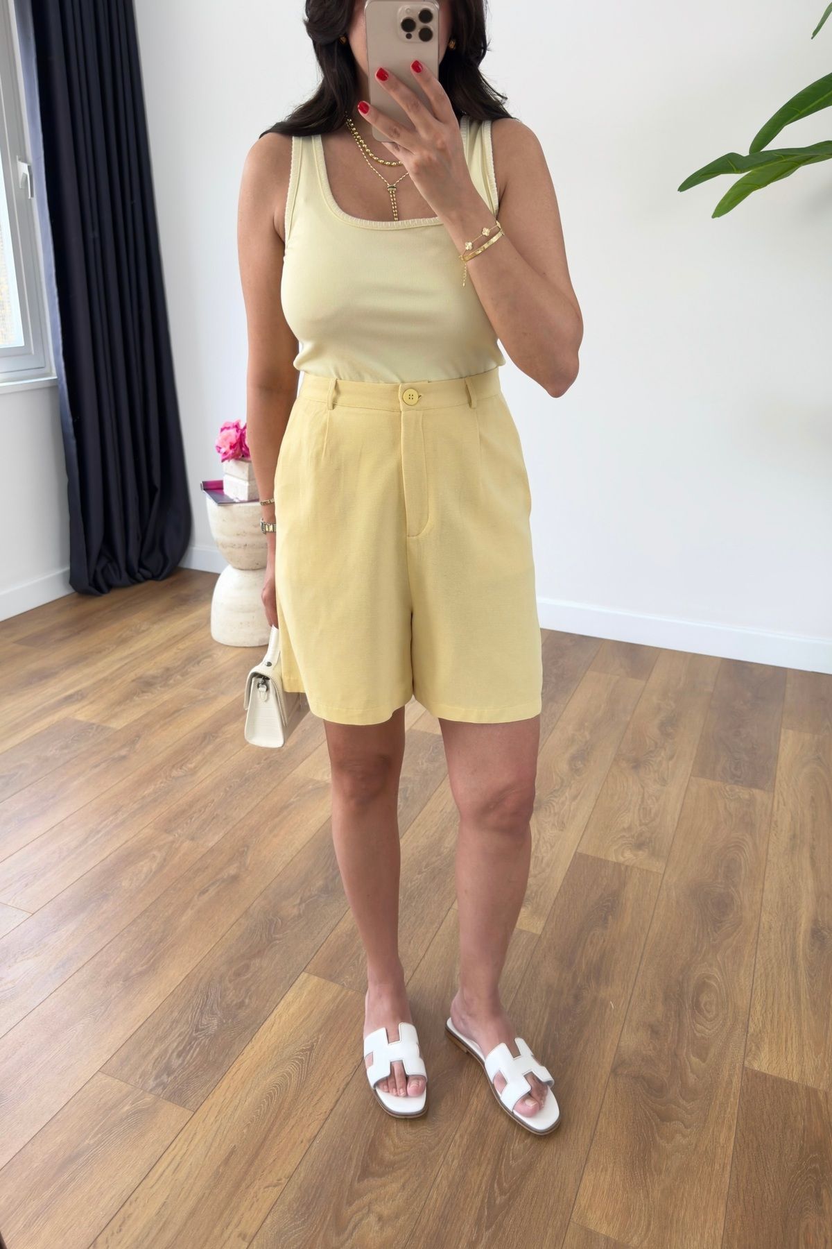 BİRCANÇİL-Mandy Yellow Linen Shorts 3