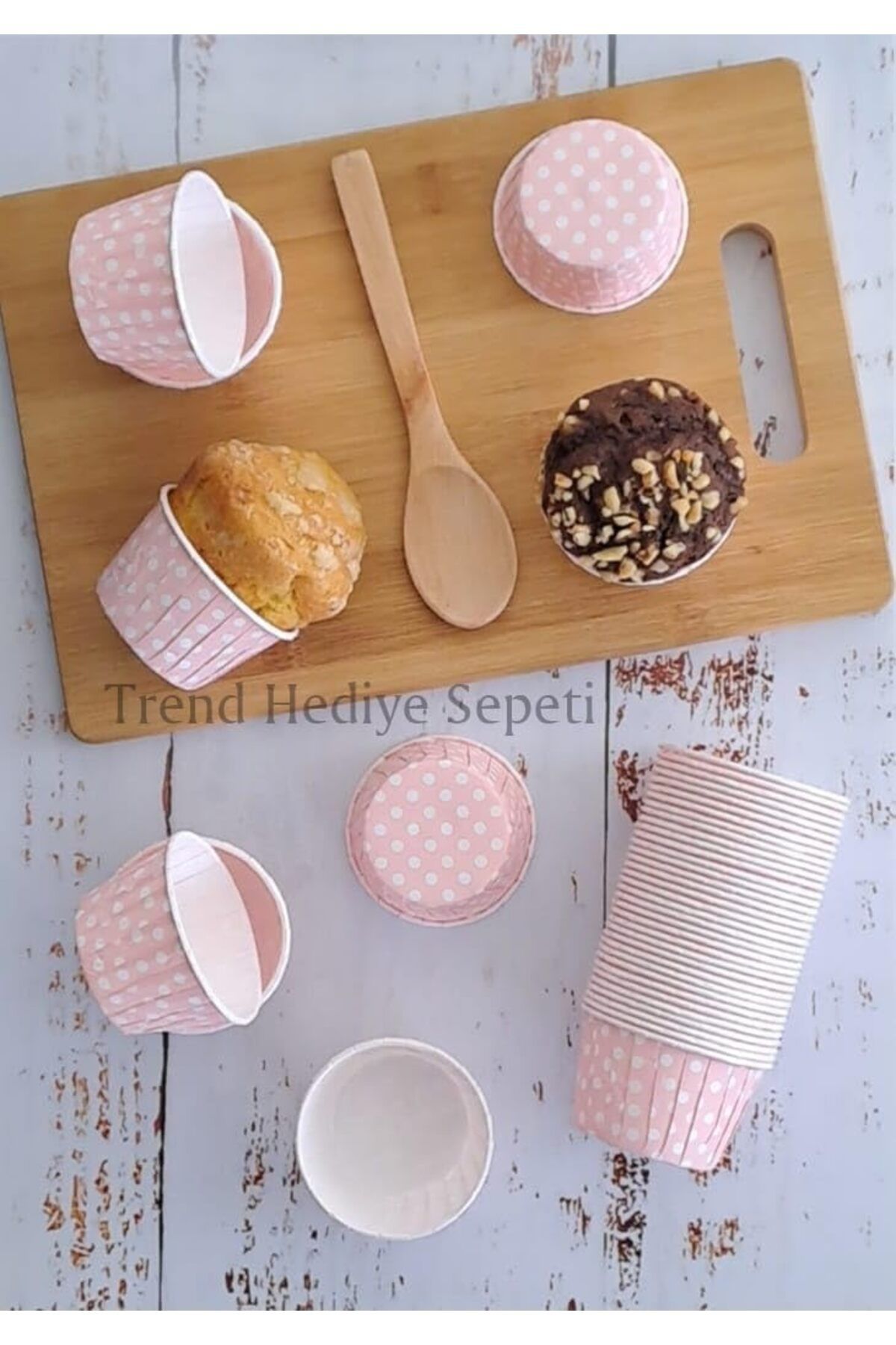 mazıdağı mazzıdağ Hediye Sepeti 50'li Açık Pembe Puantiyeli Muffin Kek Kalıbı, Kek Kapsülü Cupcake Ka
