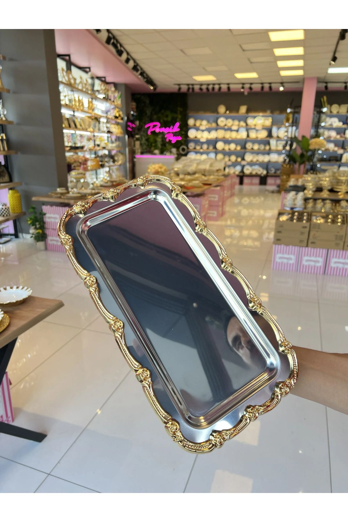 PONCİKPAZAR DİKDÖRTGEN ÇERÇEVELİ SUNUM TEPSİSİ 33*17 cm