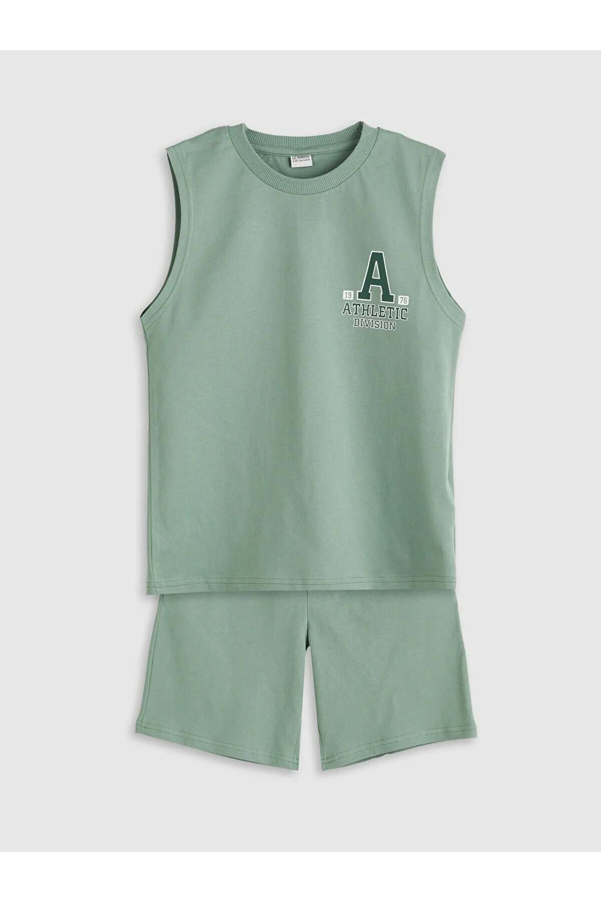 LC Waikiki LCW Kids Bisiklet Yaka Erkek Çocuk Atlet ve Şort (S5)
