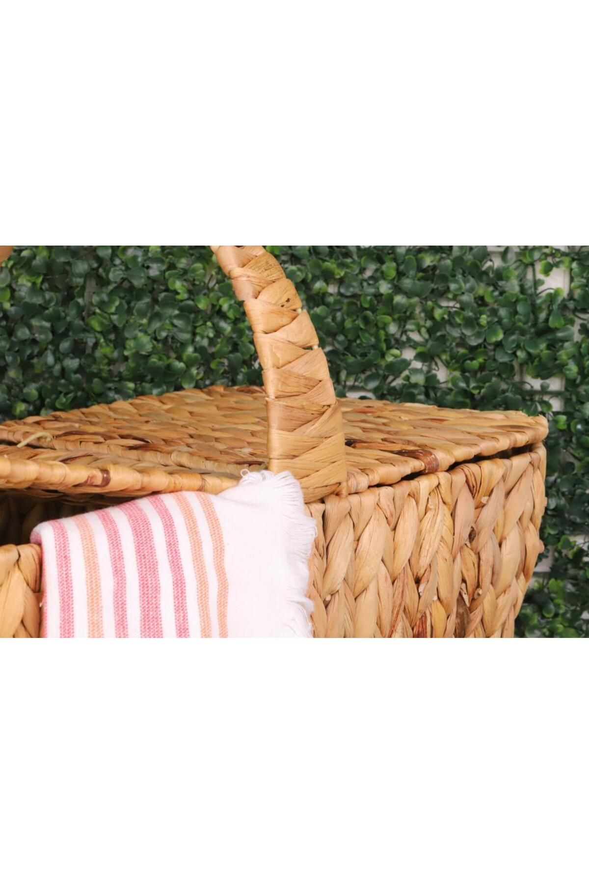 Atbyhome-Handmade Water Hyacinth Large Size Wicker Knitted Picnic Basket with Lid Rectangular - 46X30Cm 3