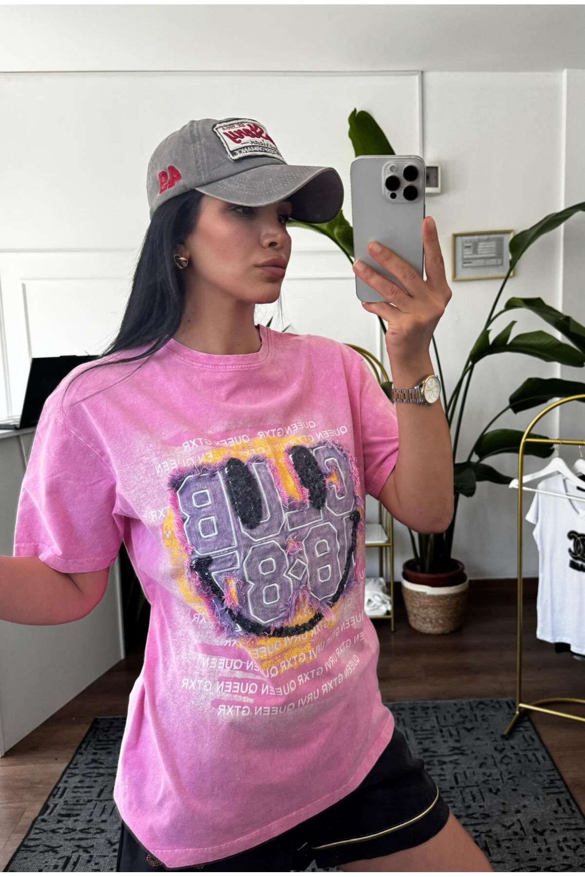 auraboutique tşhirt