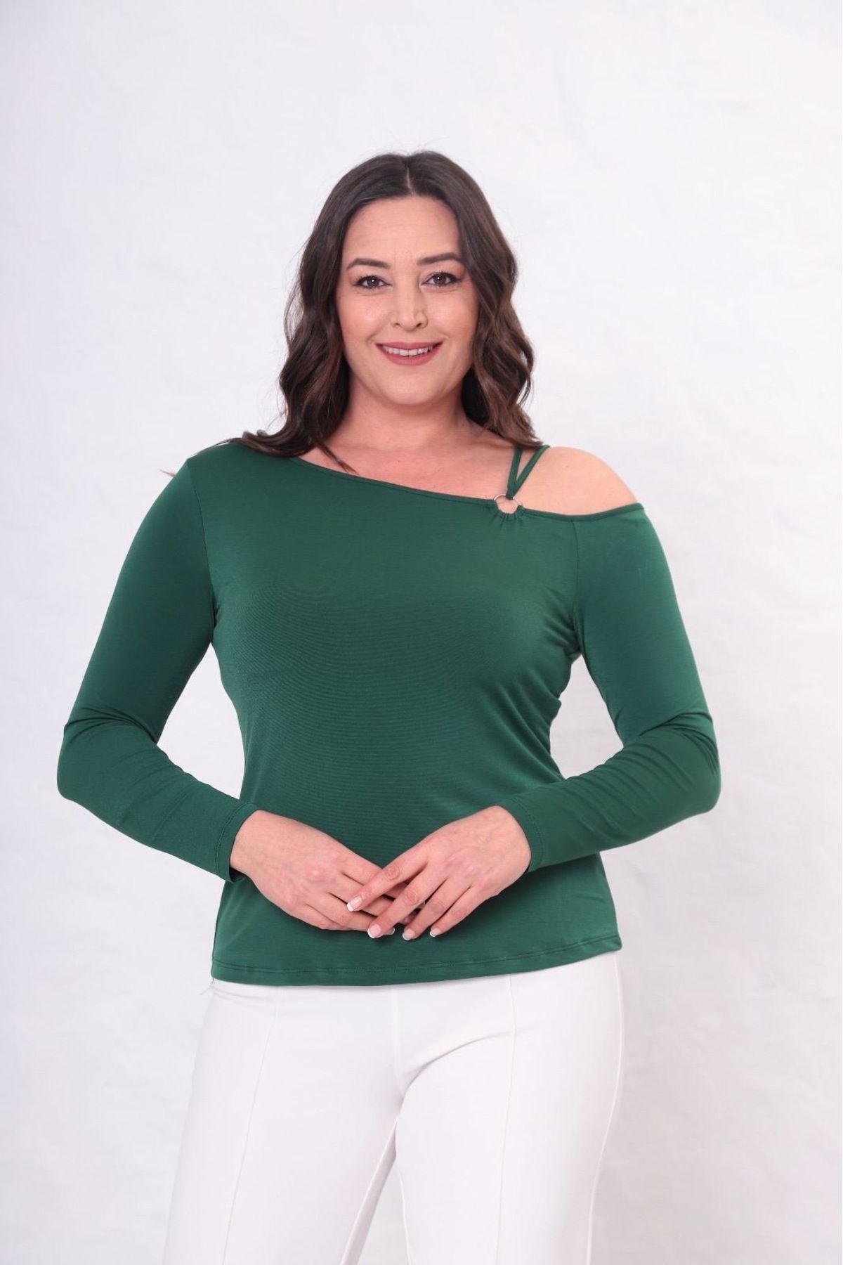 BRUGGE GAMZE MODA BUTİK BÜYÜK BEDEN HALKA DETAYLI BLUZ